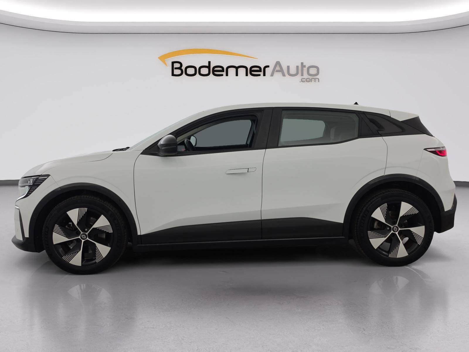 Vente en ligne Renault Megane E-Tech  EV40 130ch standard charge au prix de 21 500 €