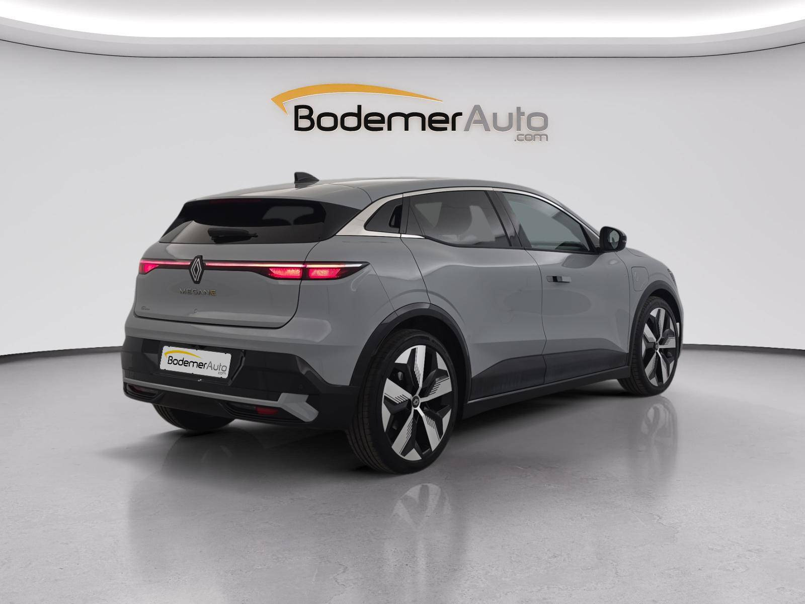 Vente en ligne Renault Megane E-Tech  EV60 220 ch super charge au prix de 24 990 €