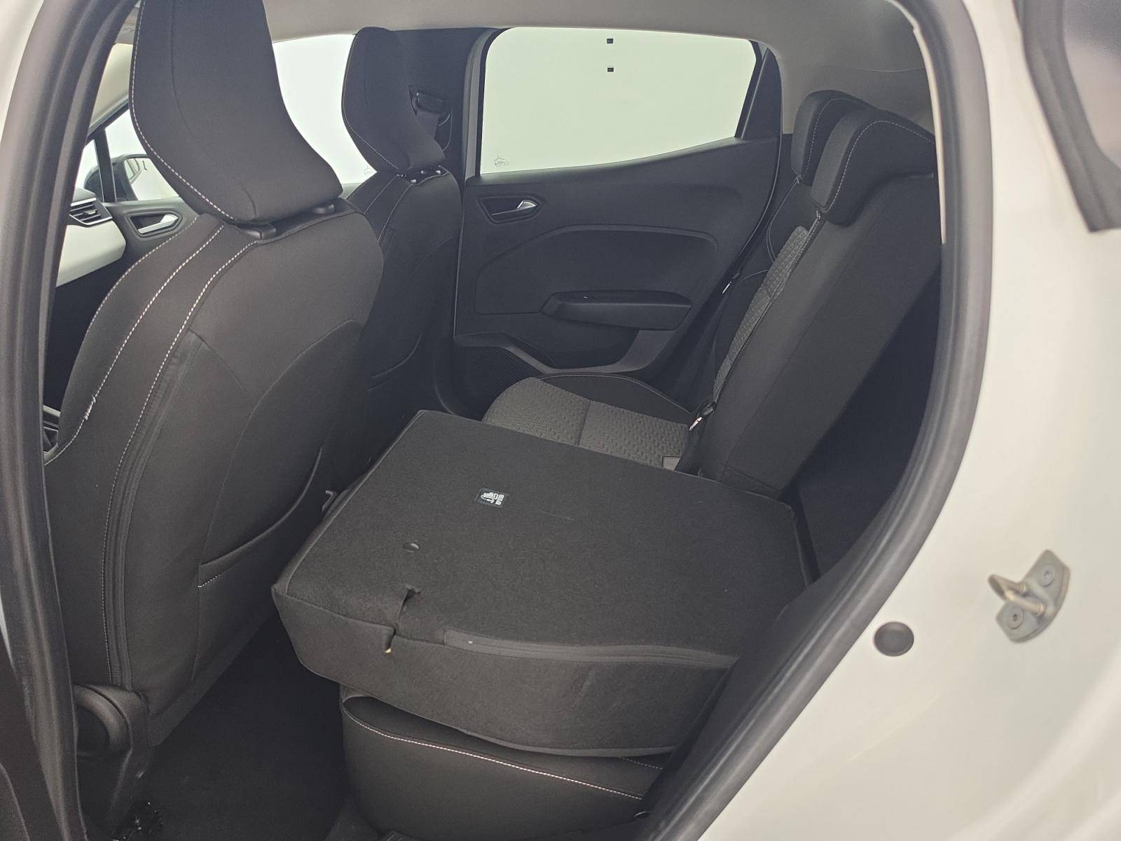 Vente en ligne Renault Clio 5 Clio TCe 90 au prix de 15 290 €