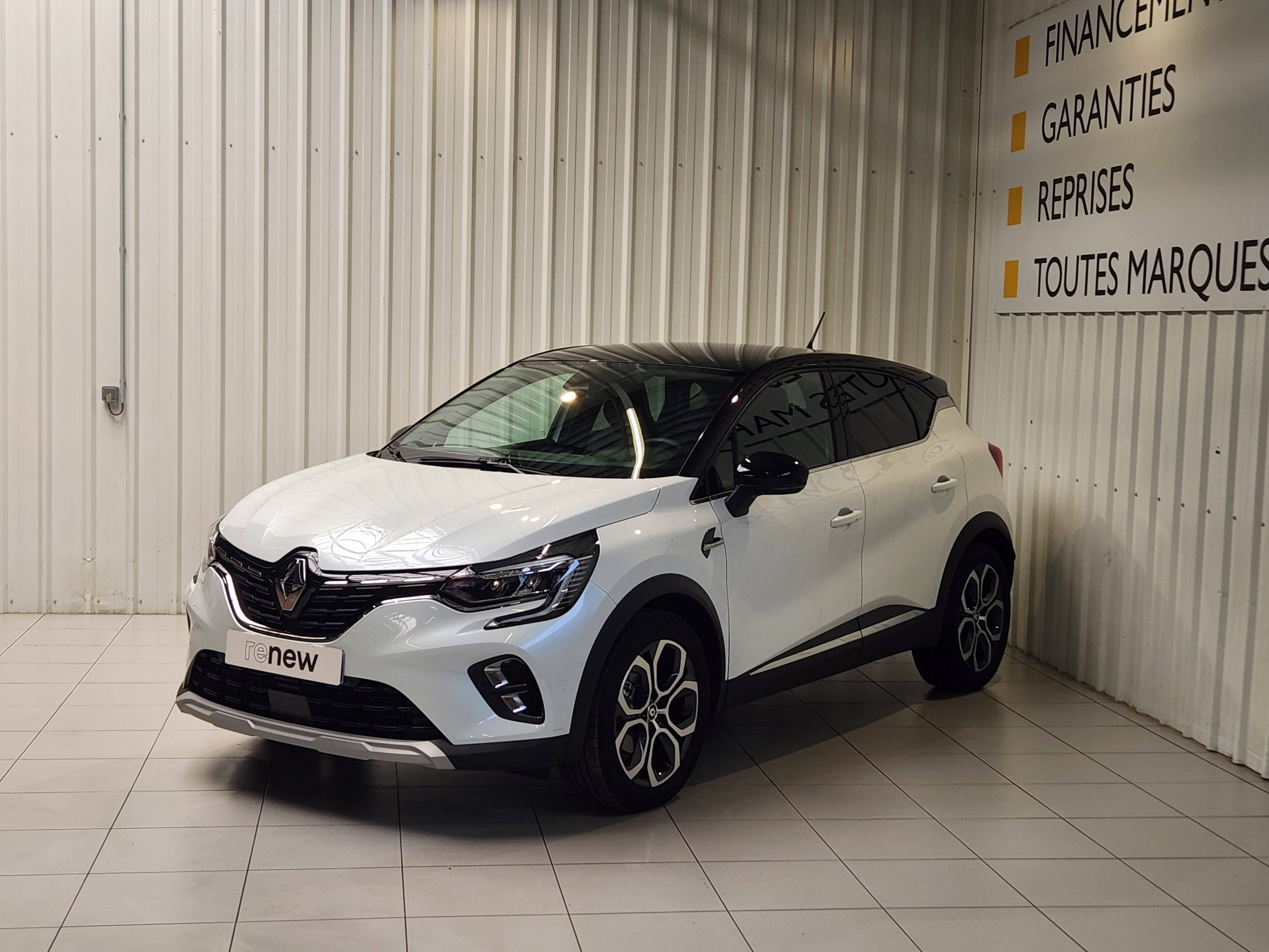 Renault Captur  E-Tech 145 - 21 occasion de 2022 en vente à Morlaix