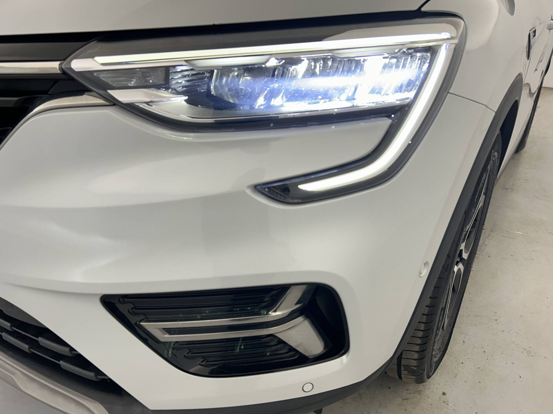 Vente en ligne Renault Arkana  E-Tech 145 - 21B au prix de 17 890 €