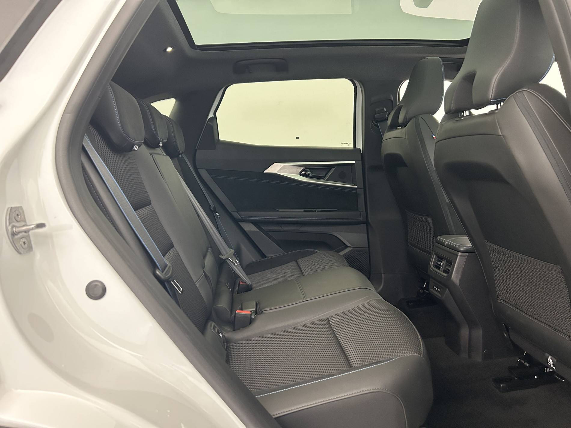 Vente en ligne Renault Austral  E-Tech full hybrid 200 GSR2 au prix de 35 990 €