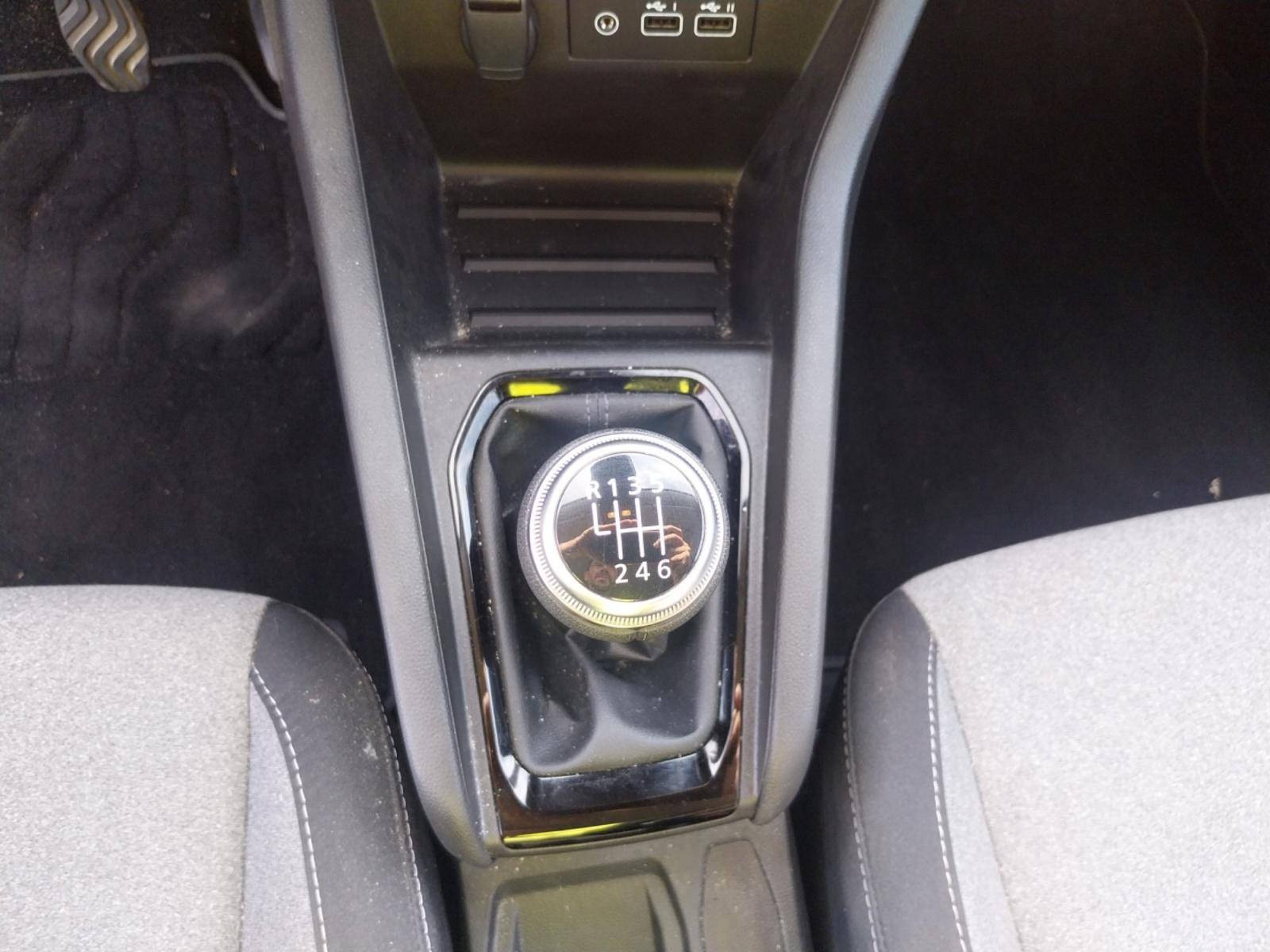 Vente en ligne Renault Clio 5 Clio Eco-G 100 ch GSR2 au prix de 15 790 €