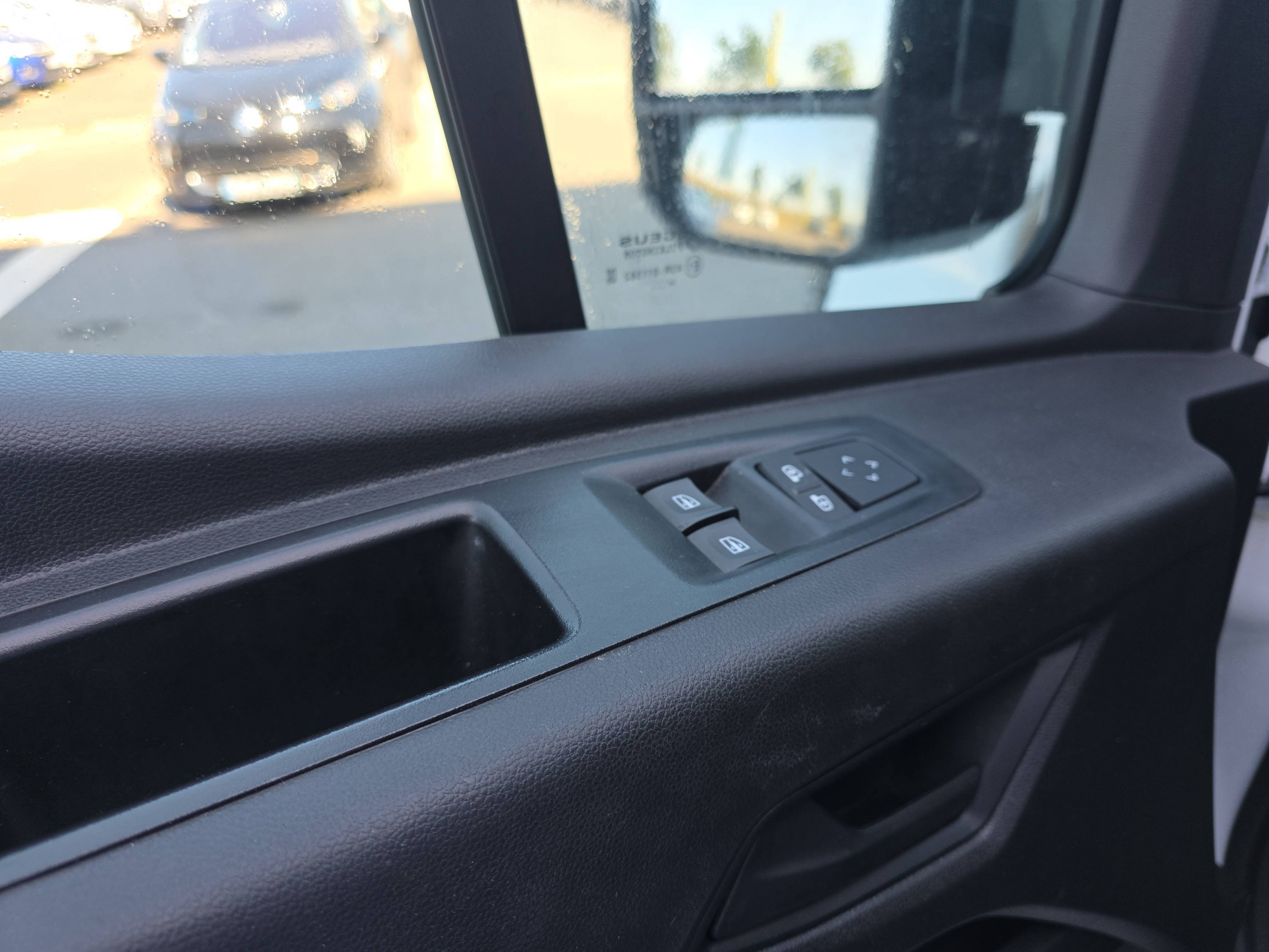 Vente en ligne Renault Master Fourgon MASTER FG BLUE DCI 130 L2H2 3T5 TR au prix de 29 990 €