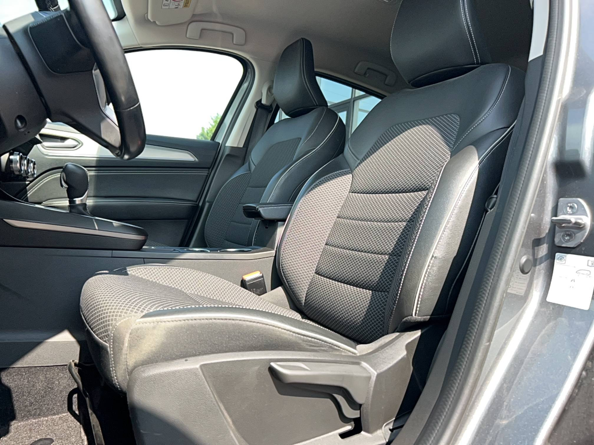 Vente en ligne Renault Arkana  E-Tech 145 - 21B au prix de 19 490 €