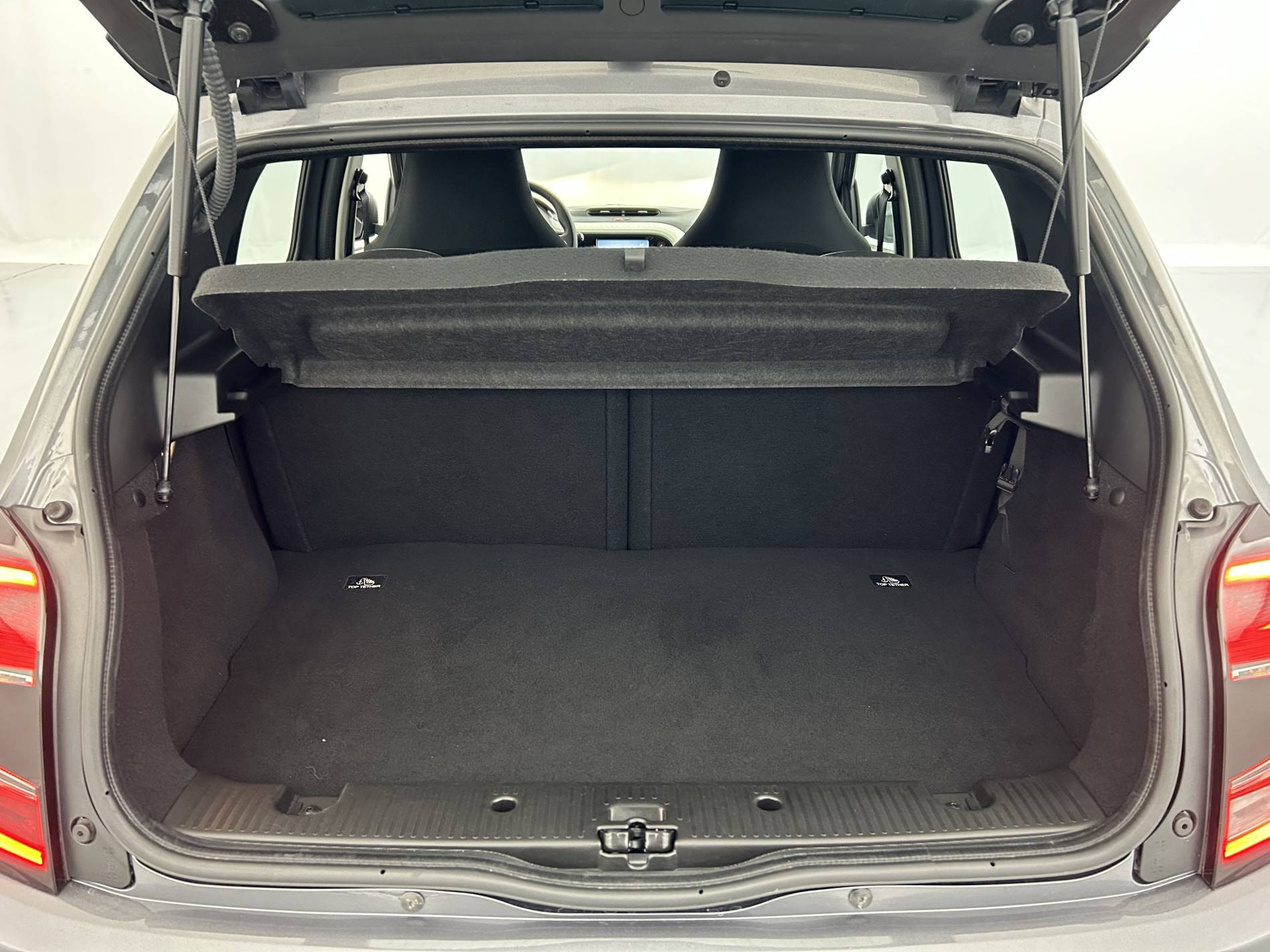 Vente en ligne Renault Twingo Electrique Twingo III E-Tech au prix de 11 990 €