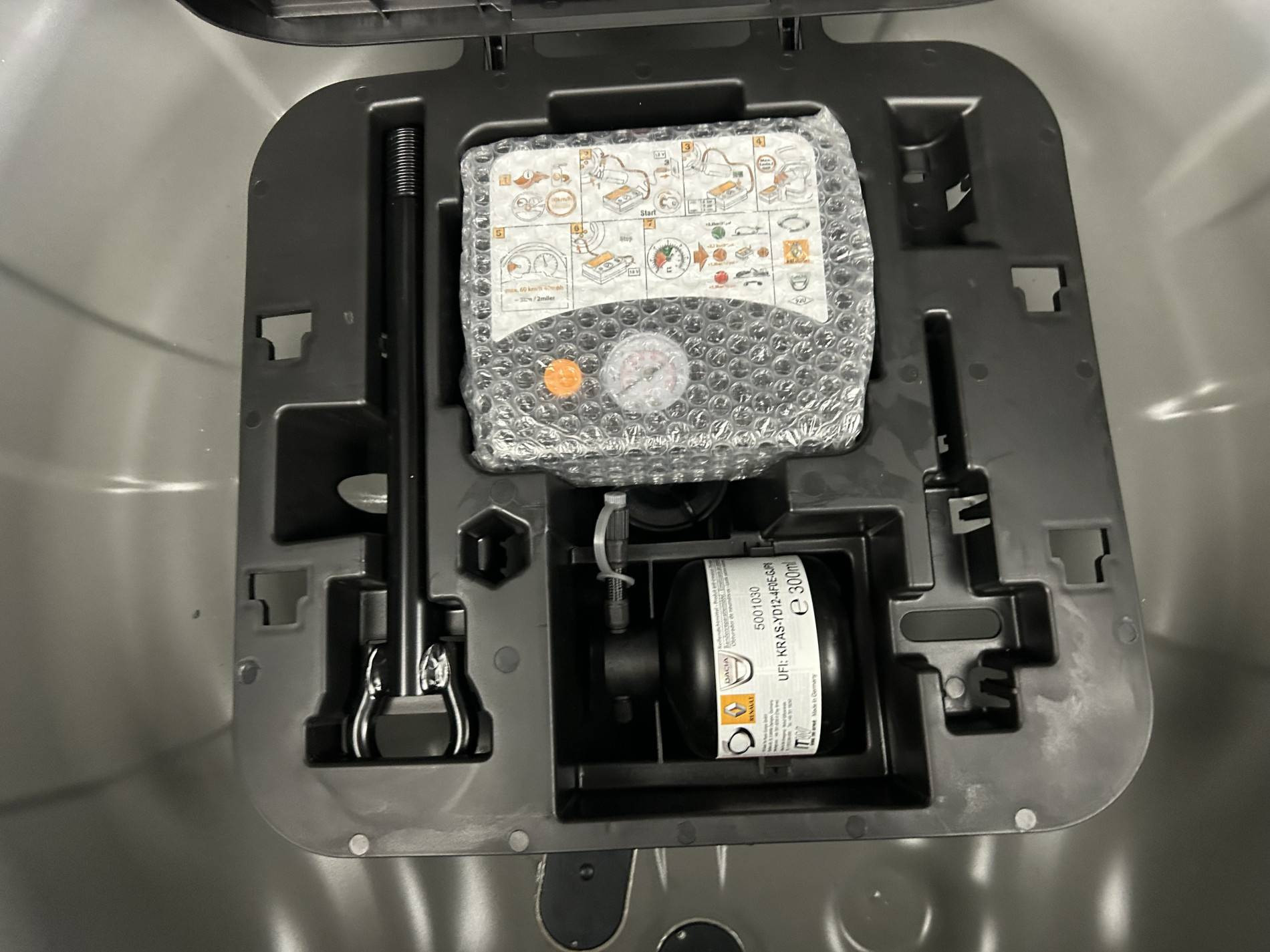 Vente en ligne Renault Clio 5 Clio Blue dCi 100 ch GSR2 au prix de 18 090 €