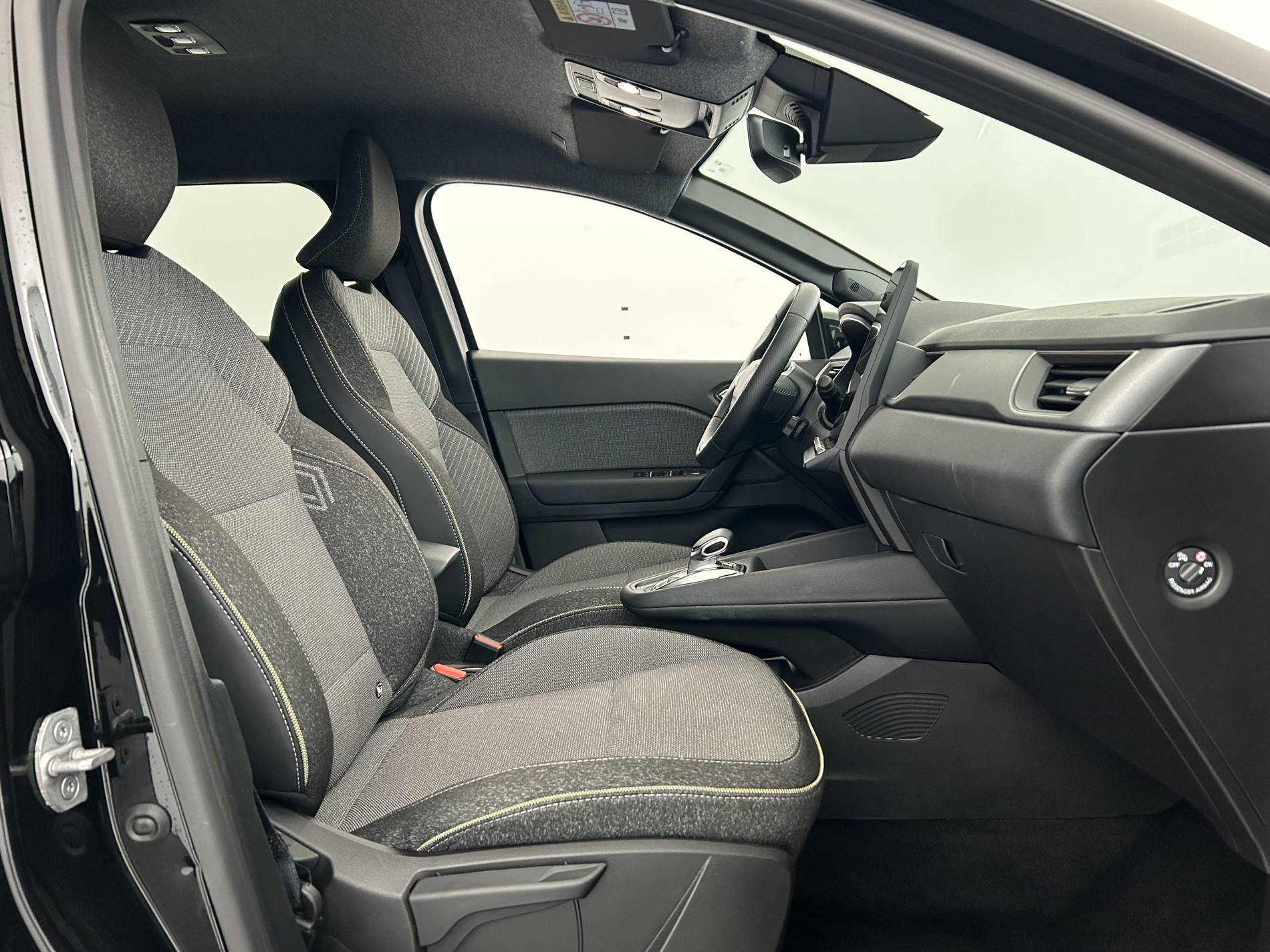 Vente en ligne Renault Symbioz  E-Tech full hybrid 145 au prix de 28 990 €