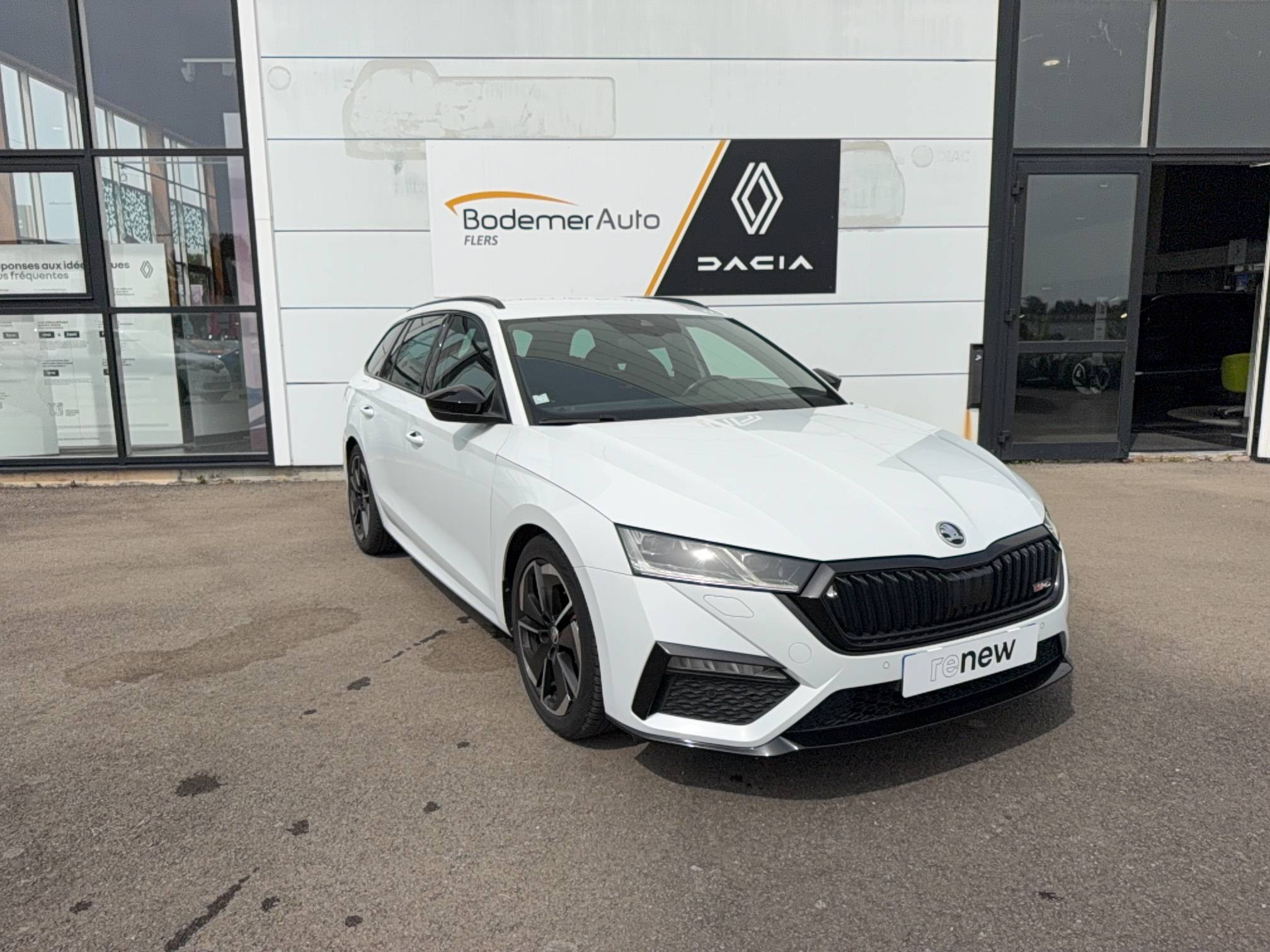 Vente en ligne Skoda Octavia Combi  2.0 TDI 200 ch DSG7 au prix de 29 900 €