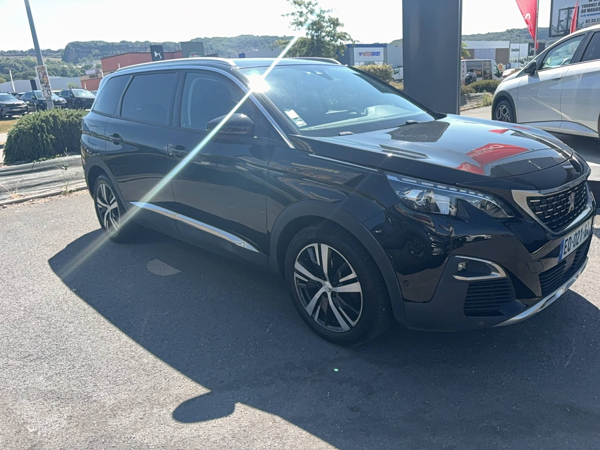 Vente en ligne Peugeot 5008  1.6 BlueHDi 120ch S&S EAT6 7 Places au prix de 14 990 €