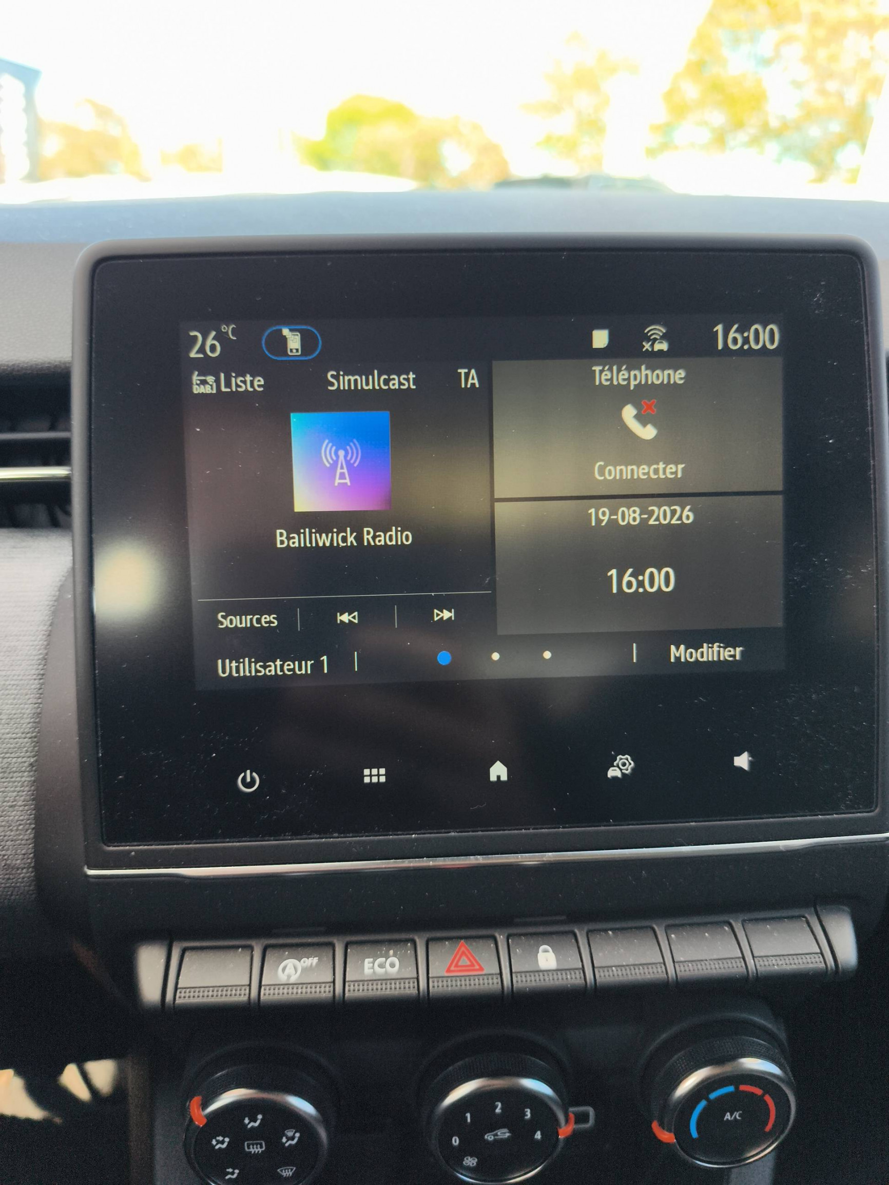 Vente en ligne Renault Clio 5 Clio Eco-G 100 ch GSR2 au prix de 16 490 €