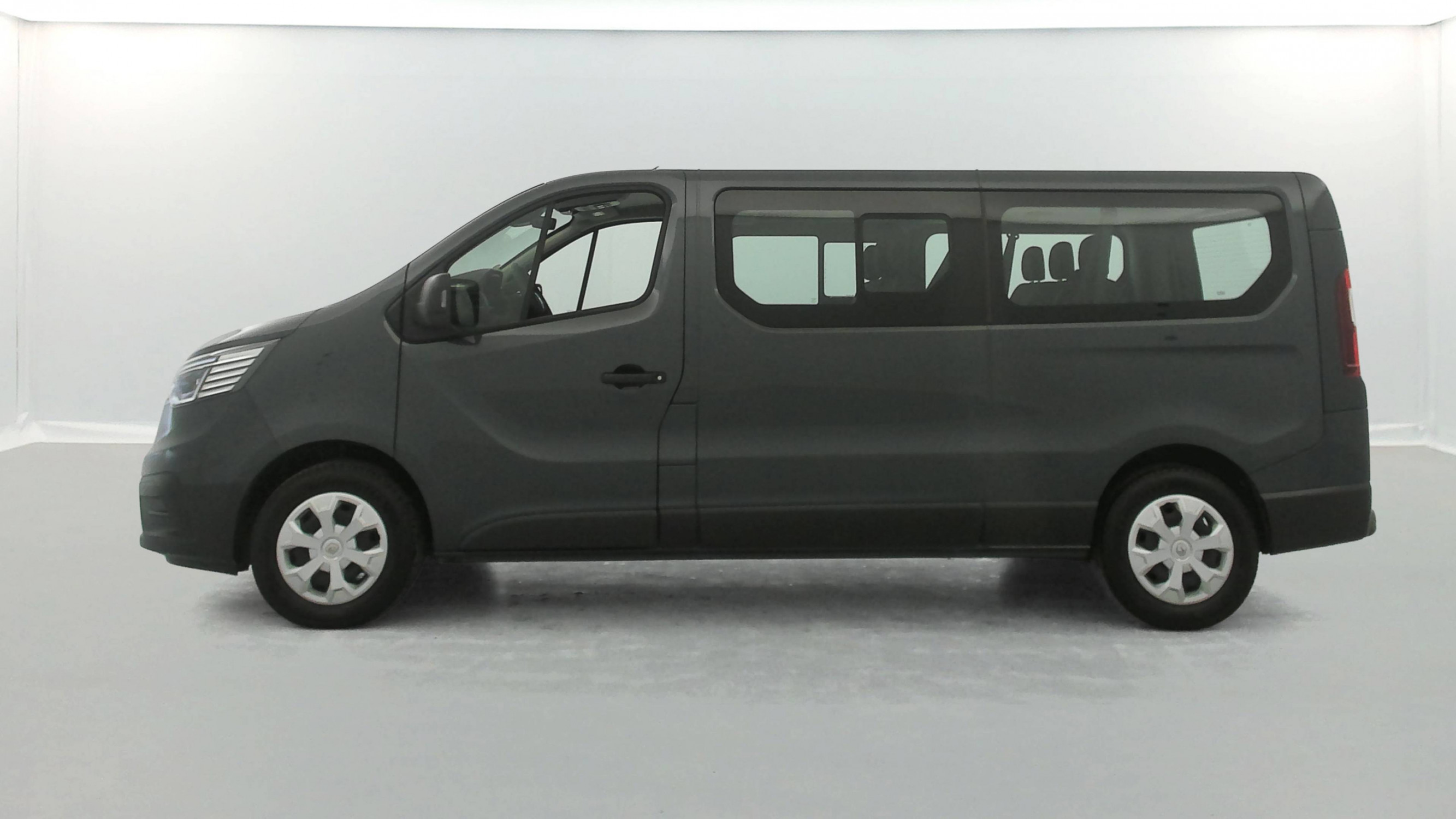 Vente en ligne Renault Trafic  L2 dCi 150 Energy S&S au prix de 28 490 €