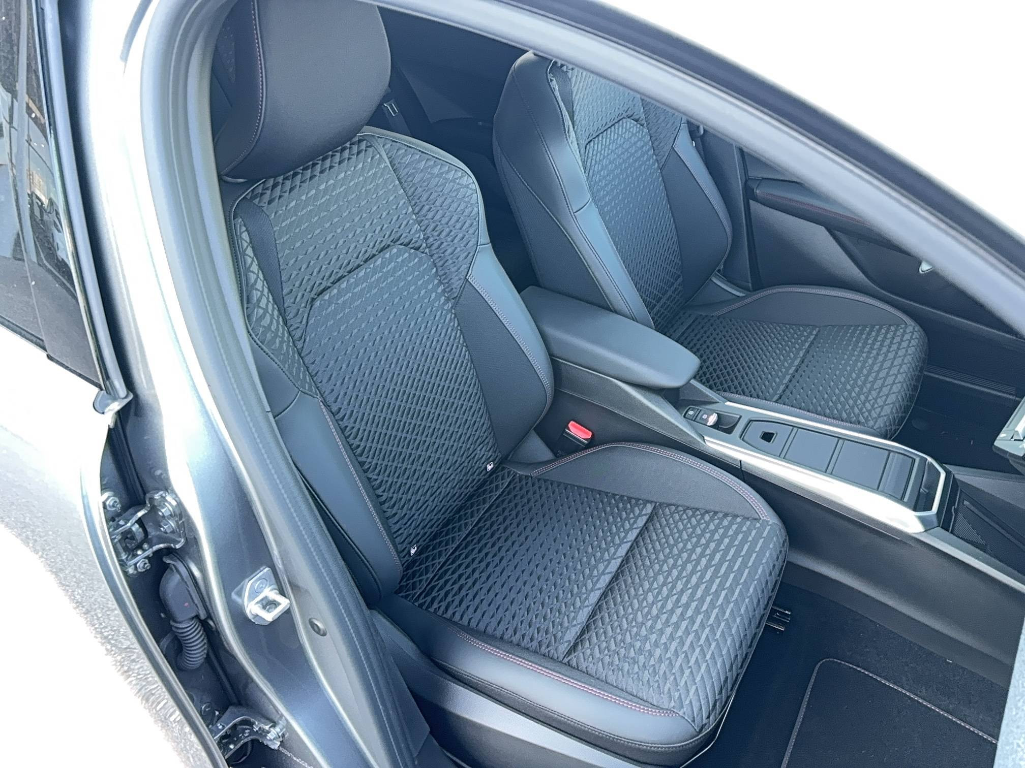 Vente en ligne Renault Clio 6 Clio Eco-G 120 ch EDC au prix de 25 900 €