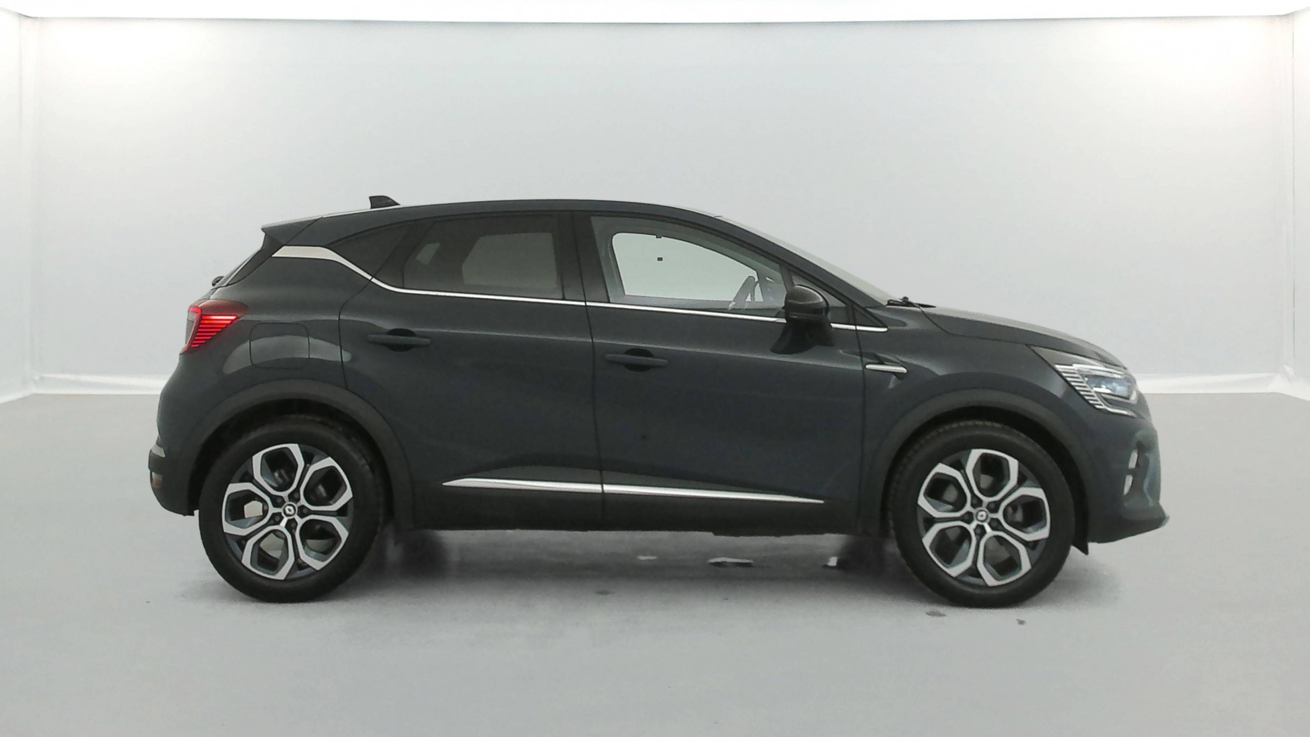Vente en ligne Renault Captur  E-Tech full hybrid 145 au prix de 20 690 €