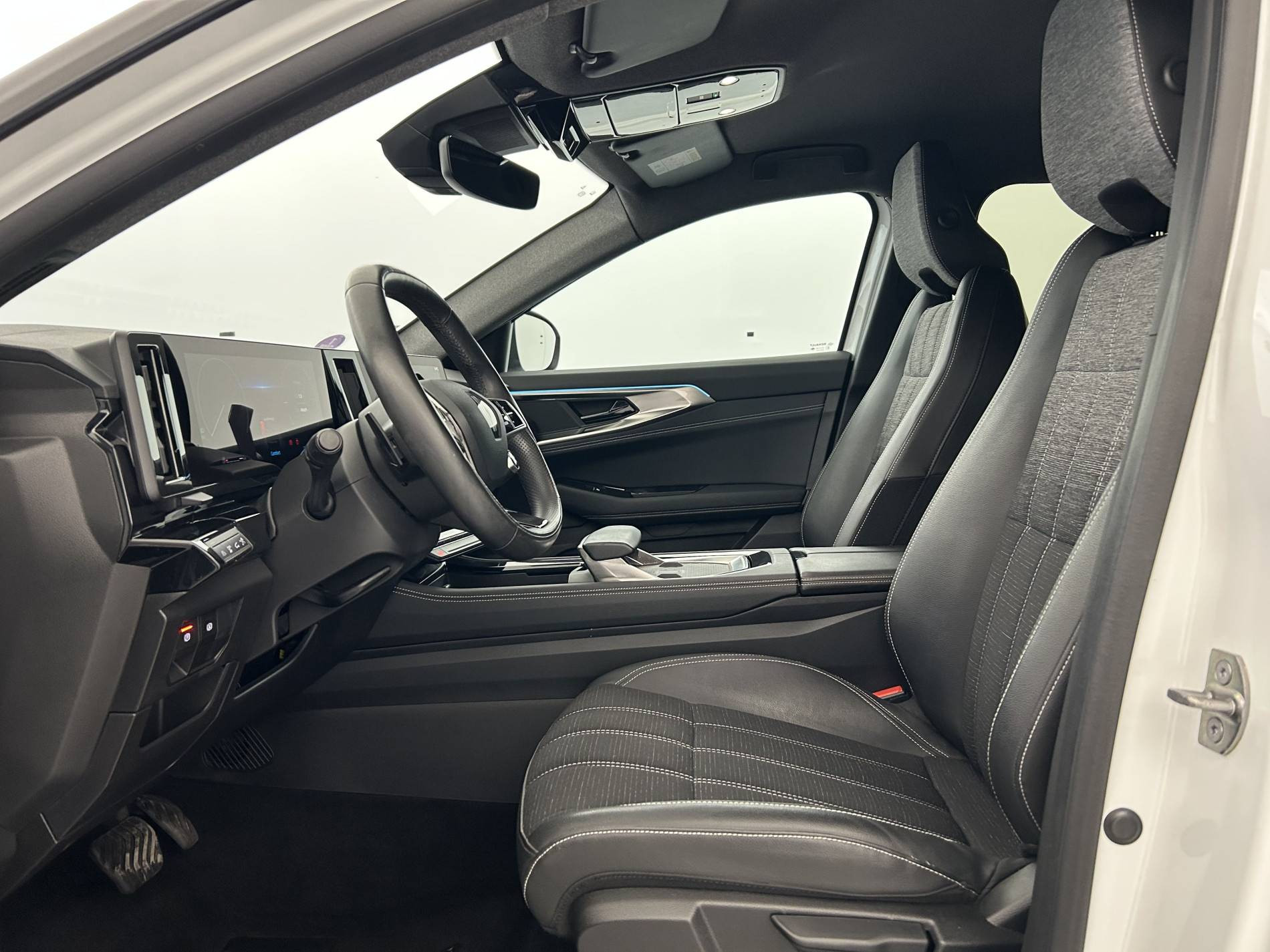 Vente en ligne Renault Austral  E-Tech hybrid 200 au prix de 26 990 €
