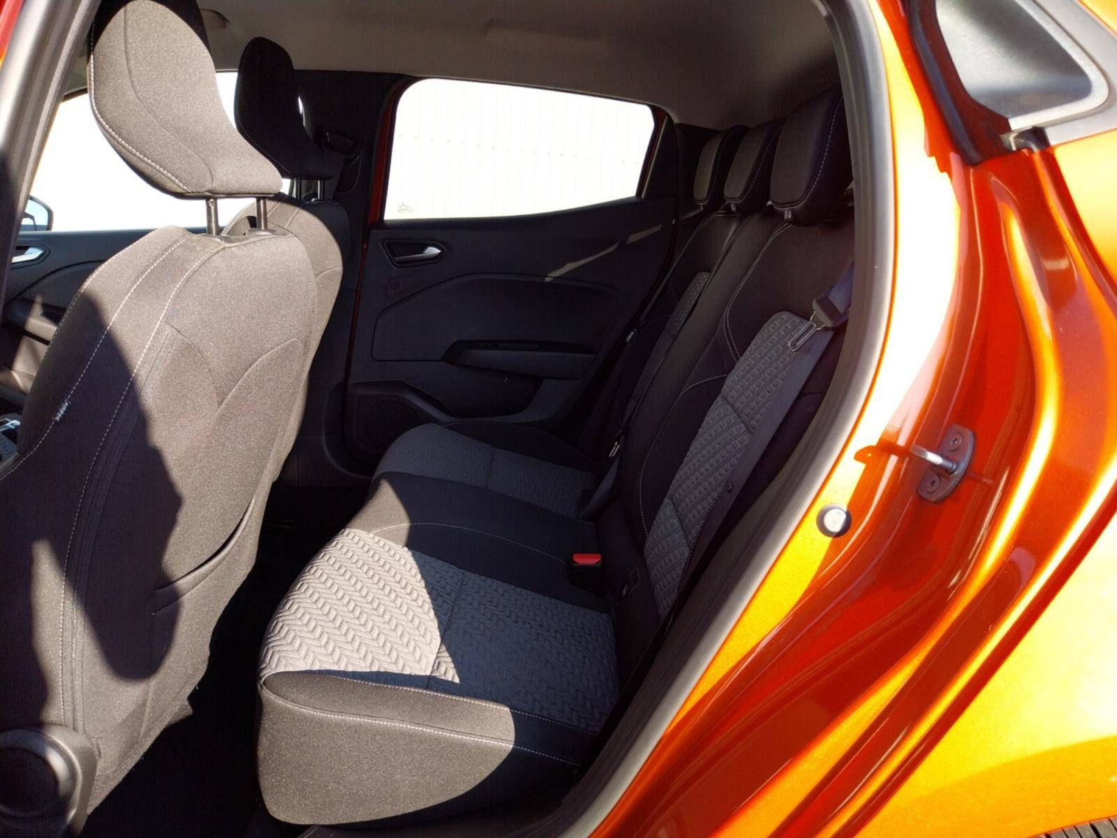 Vente en ligne Renault Clio 5 Clio SCe 65 au prix de 14 491 €