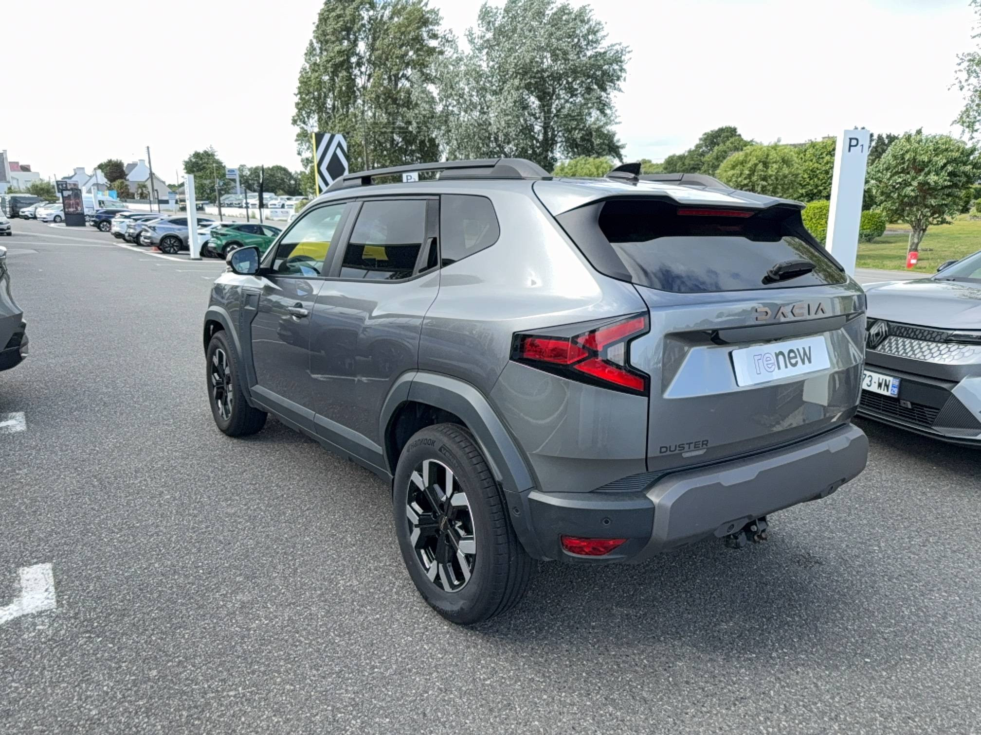Vente en ligne Dacia Duster  Hybrid 140 au prix de 26 240 €