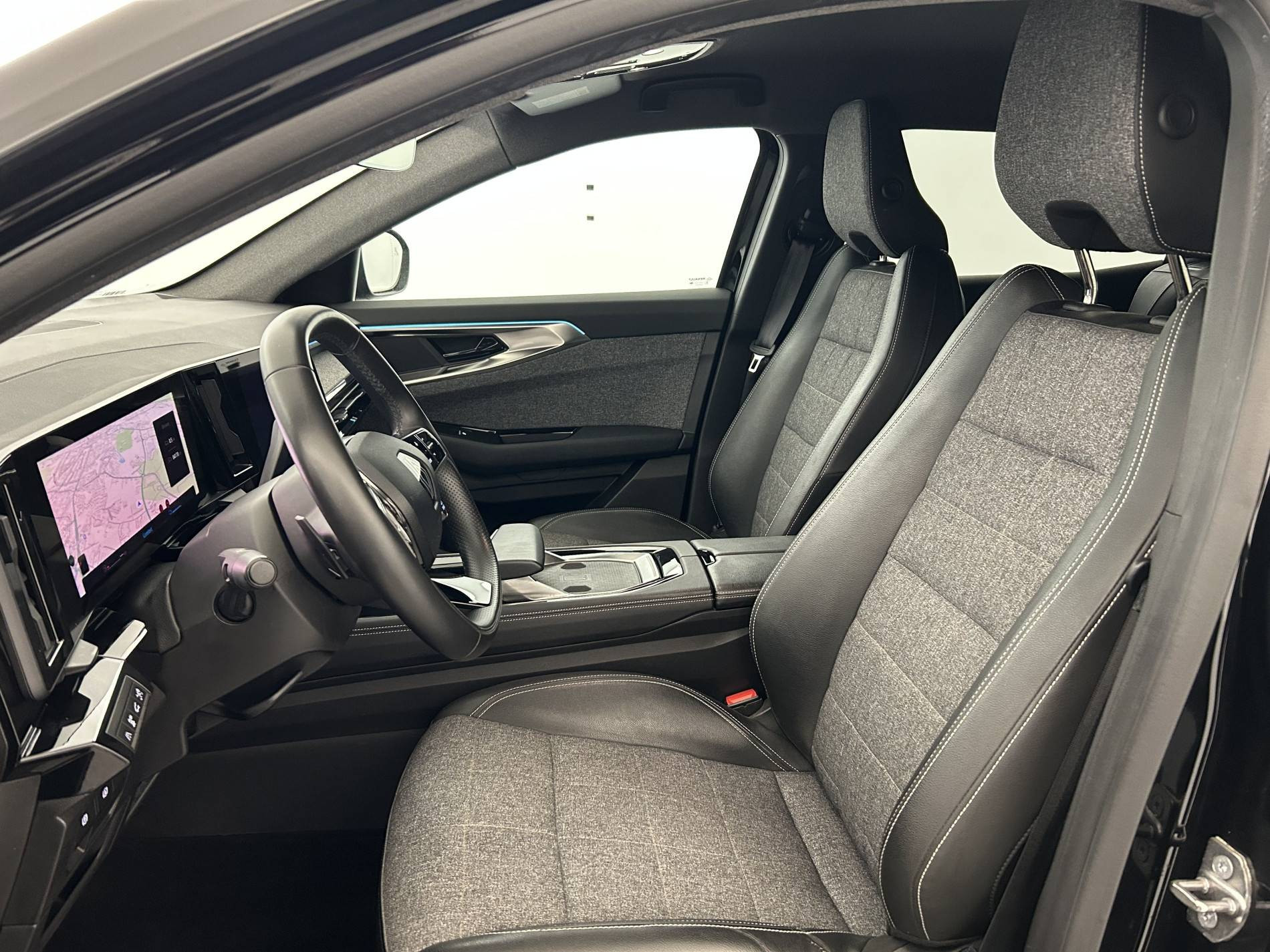 Vente en ligne Renault Espace Espace E-Tech hybrid 200 au prix de 25 990 €