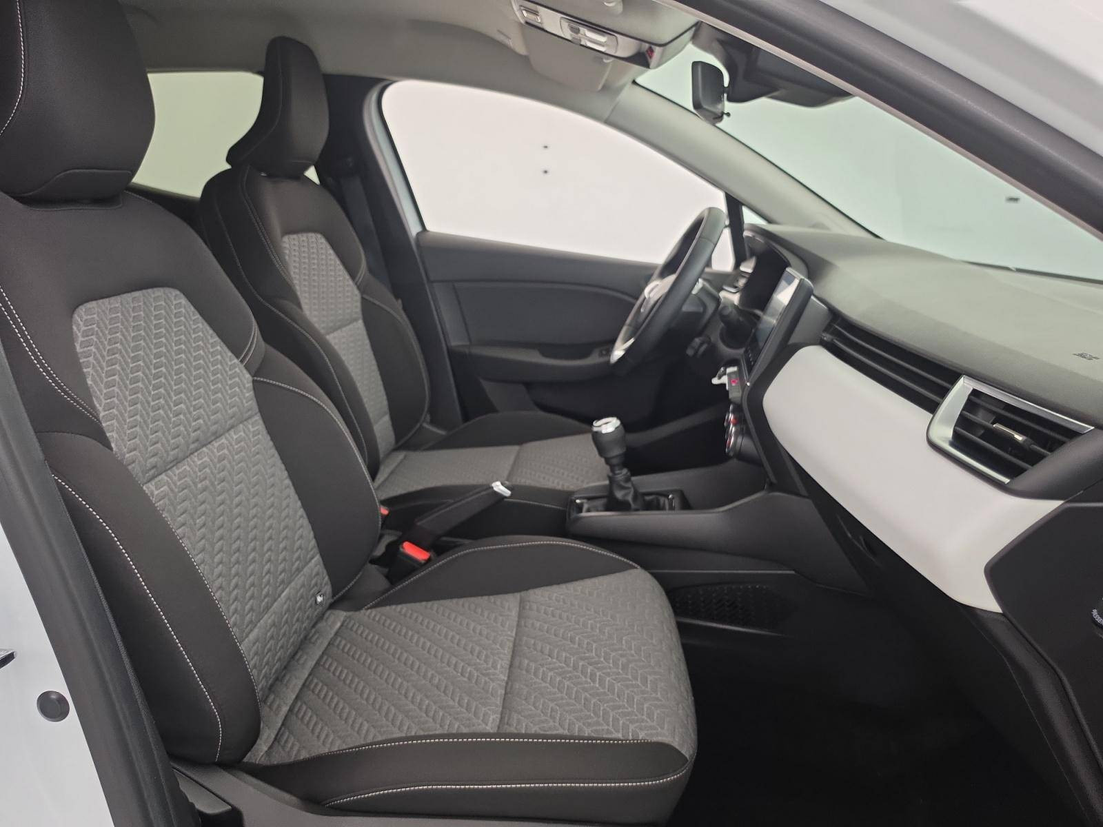 Vente en ligne Renault Clio 5 Clio TCe 90 au prix de 13 850 €