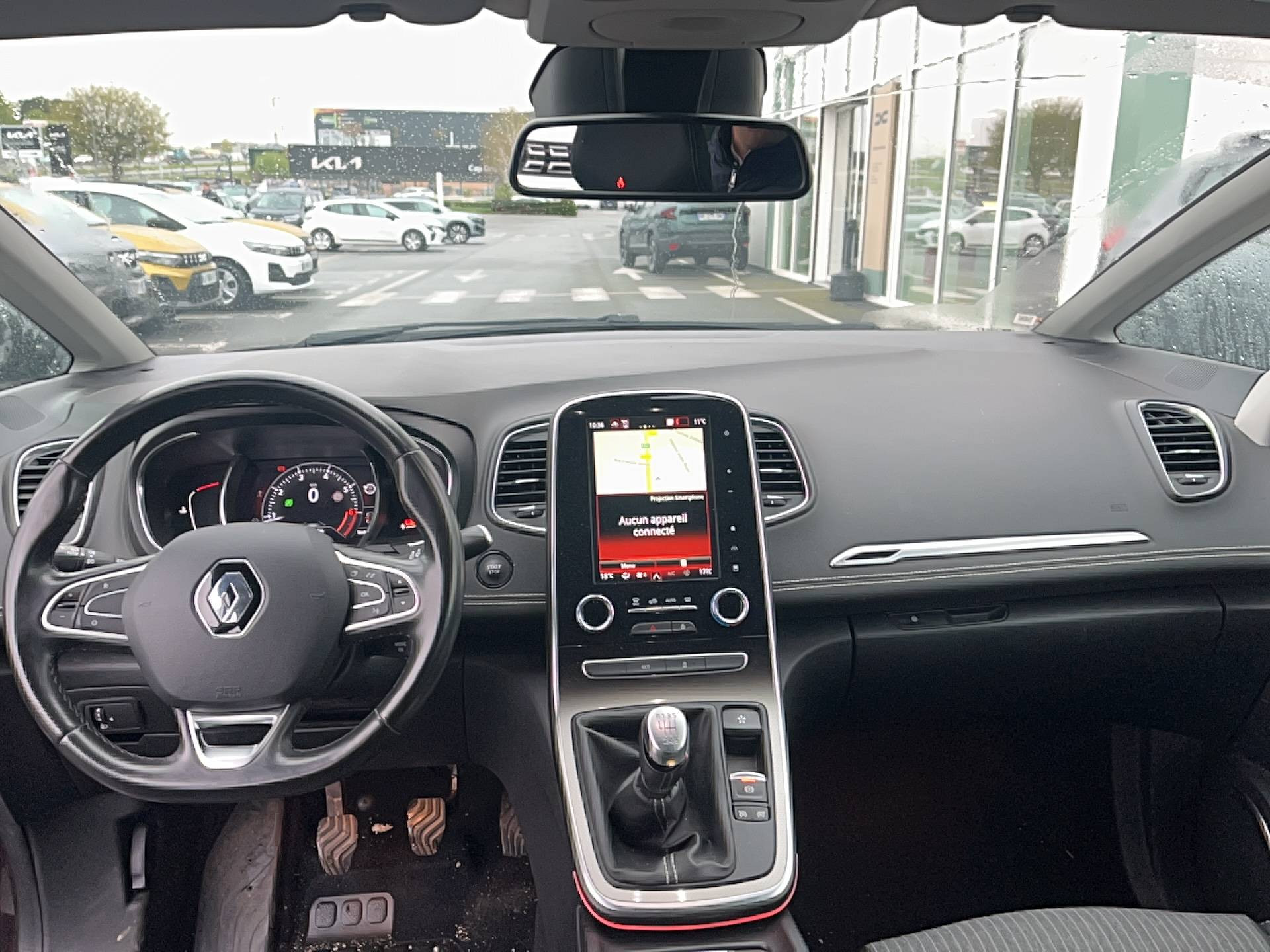 Vente en ligne Renault Scenic 4 Scenic TCe 140 FAP au prix de 19 990 €