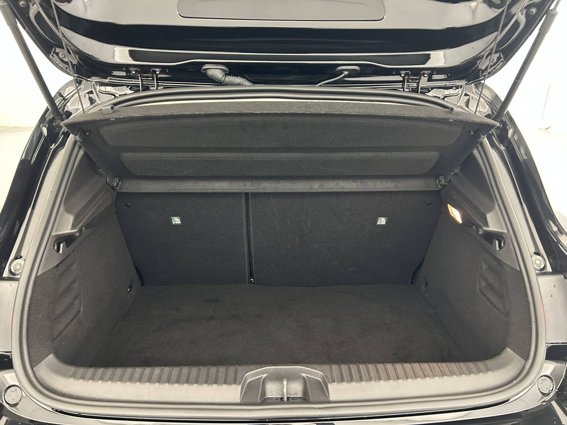 Vente en ligne Renault Clio 5 Clio E-Tech full hybrid 145 ch GSR2 au prix de 19 990 €