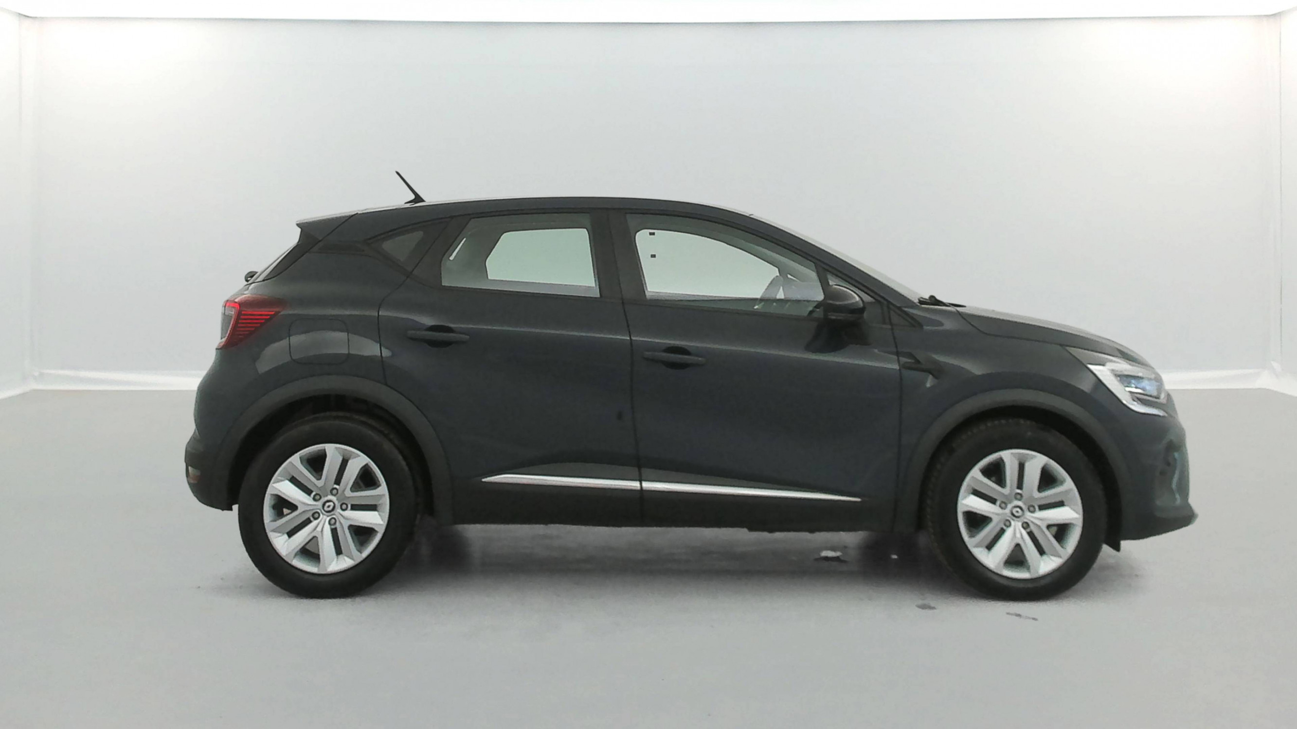 Vente en ligne Renault Captur  Blue dCi 95 au prix de 14 590 €
