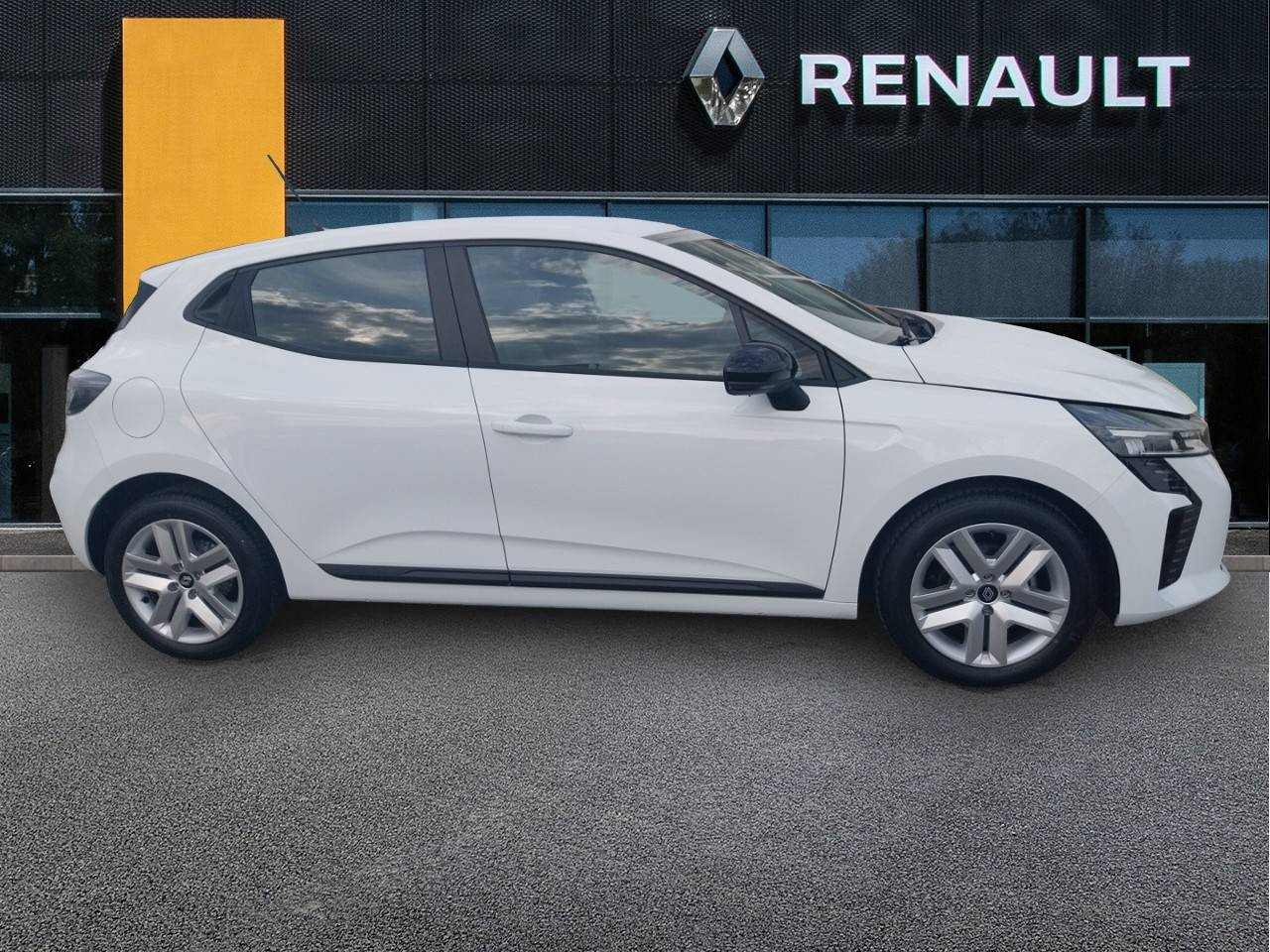 Vente en ligne Renault Clio 5 Clio SCe 65 ch GSR2 au prix de 14 990 €
