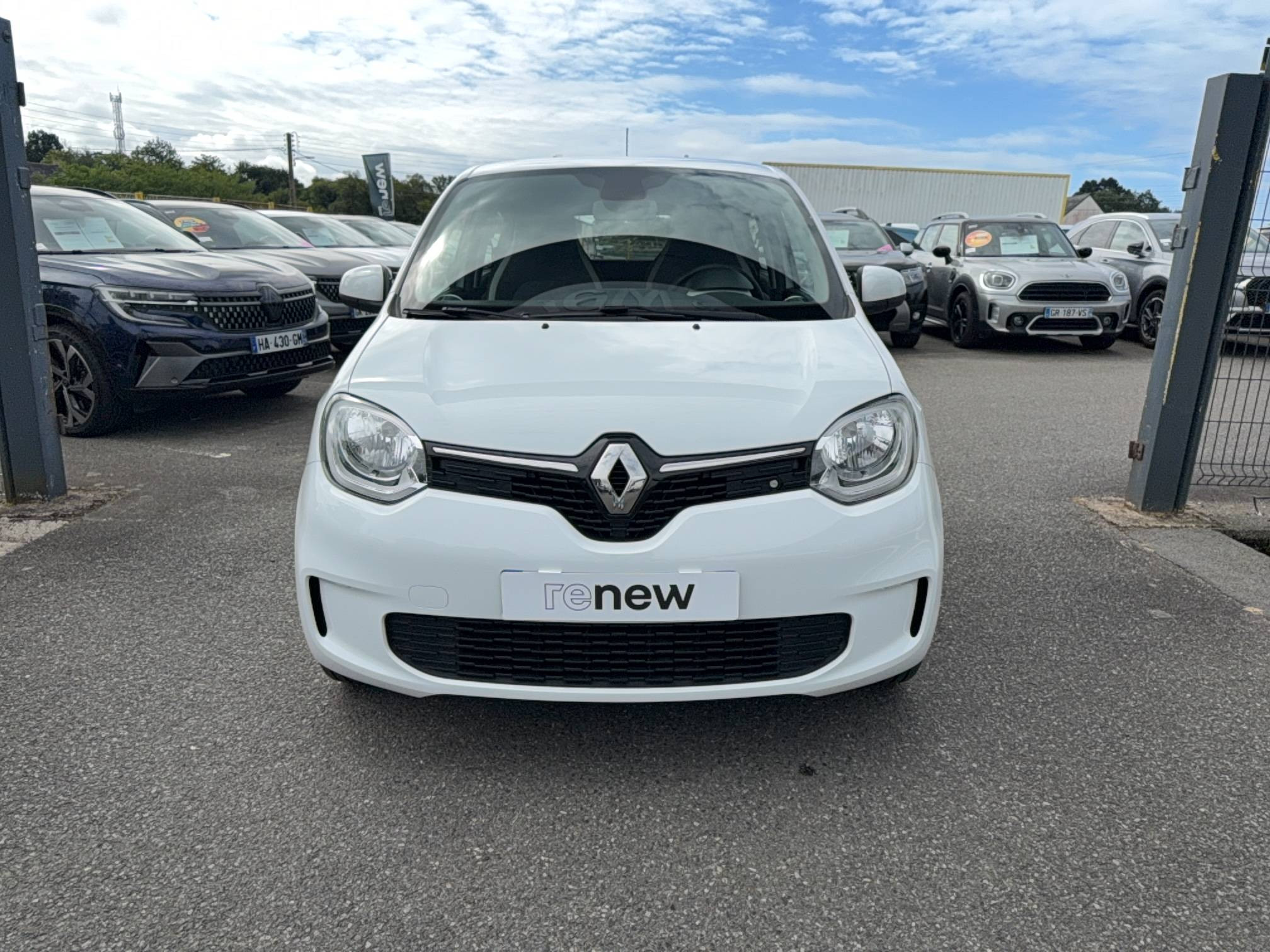 Vente en ligne Renault Twingo 3  SCe 65 - 21 au prix de 11 990 €