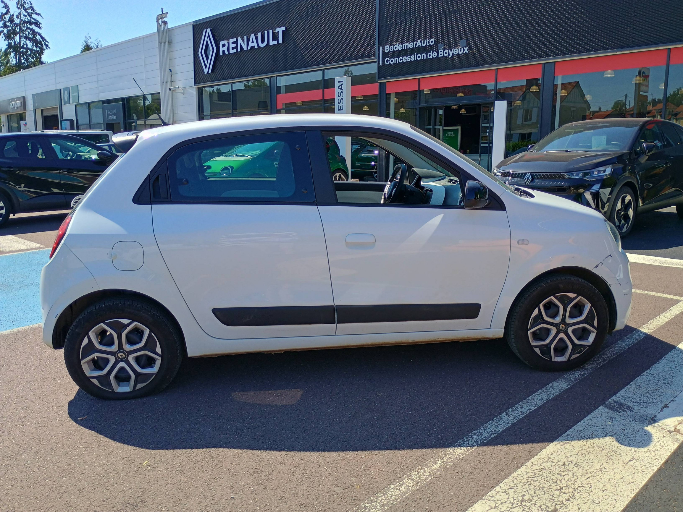 Vente en ligne Renault Twingo 3  SCe 65 au prix de 12 990 €