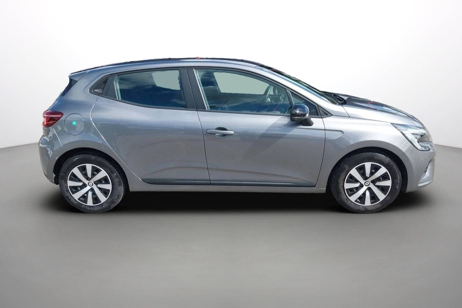 Vente en ligne Renault Clio 5 Clio TCe 90 au prix de 14 790 €