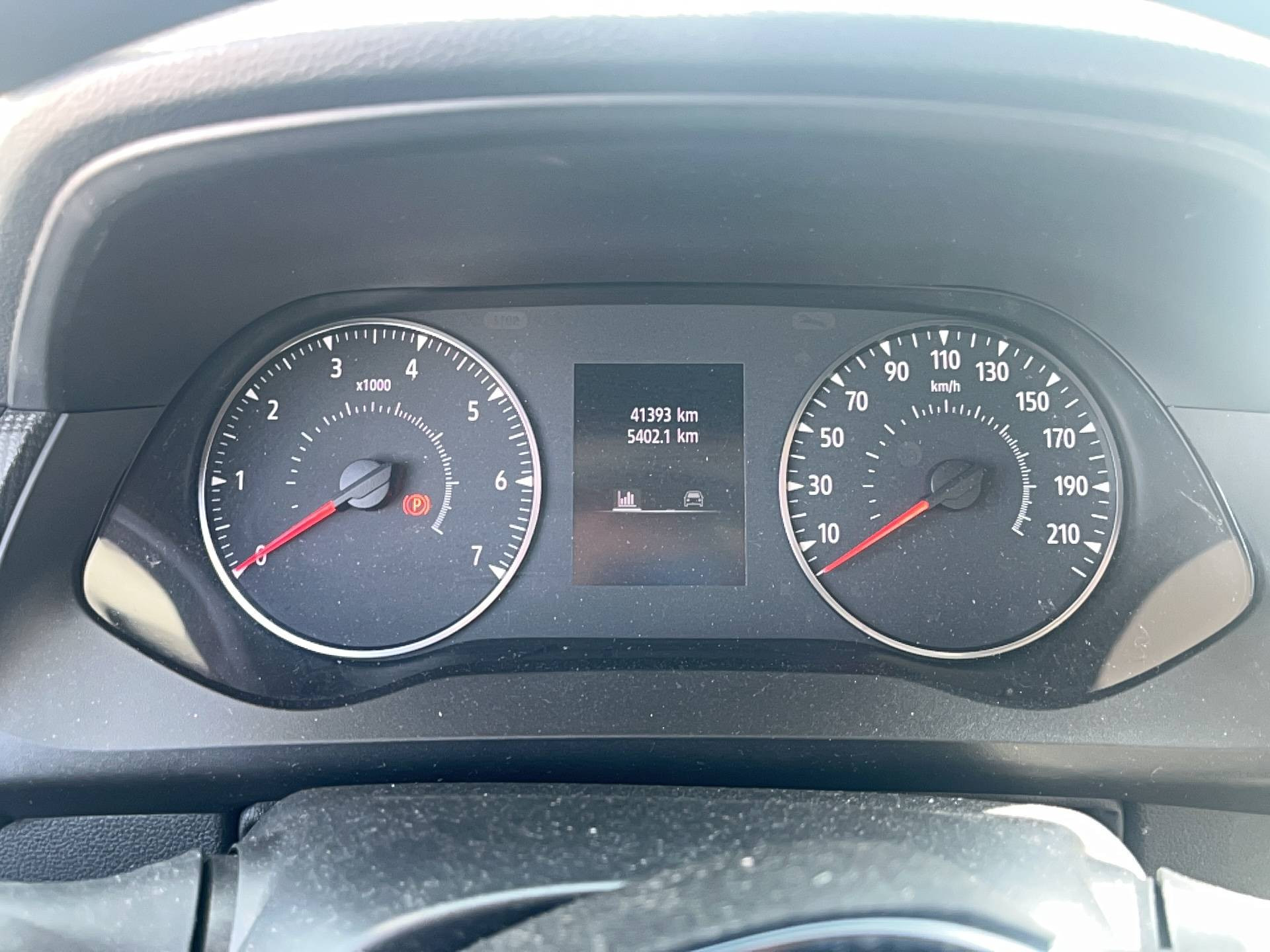 Vente en ligne Renault Kangoo Van  BLUE DCI 95 EDC au prix de 17 991 €