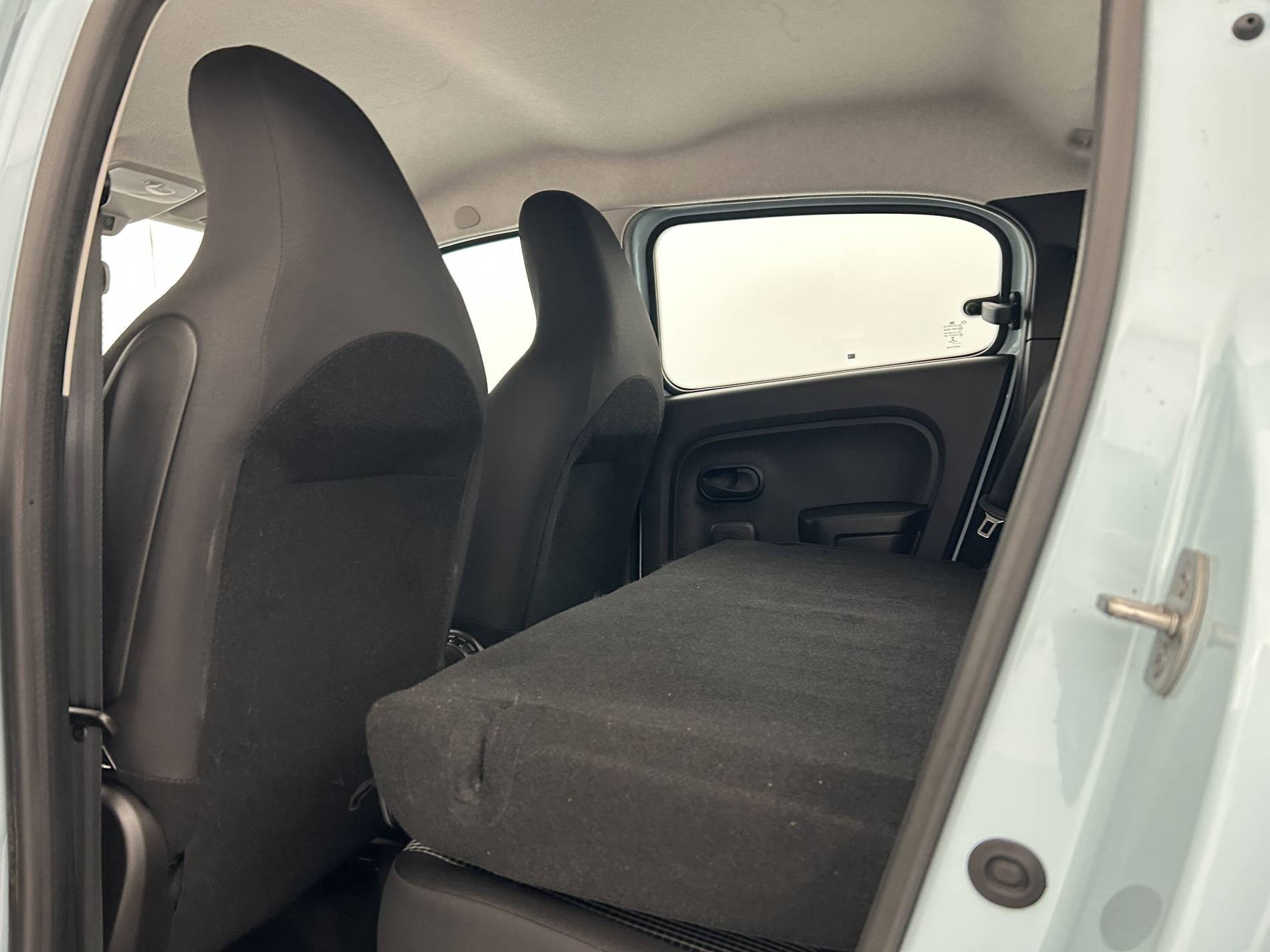 Vente en ligne Renault Twingo Electrique Twingo III E-Tech au prix de 11 990 €