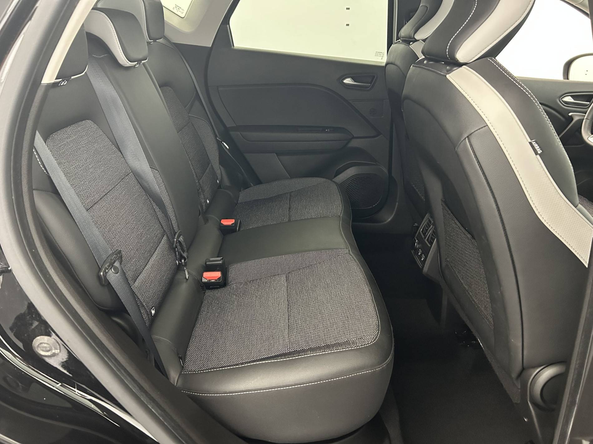 Vente en ligne Renault Captur  E-Tech Plug-in 160 au prix de 16 490 €