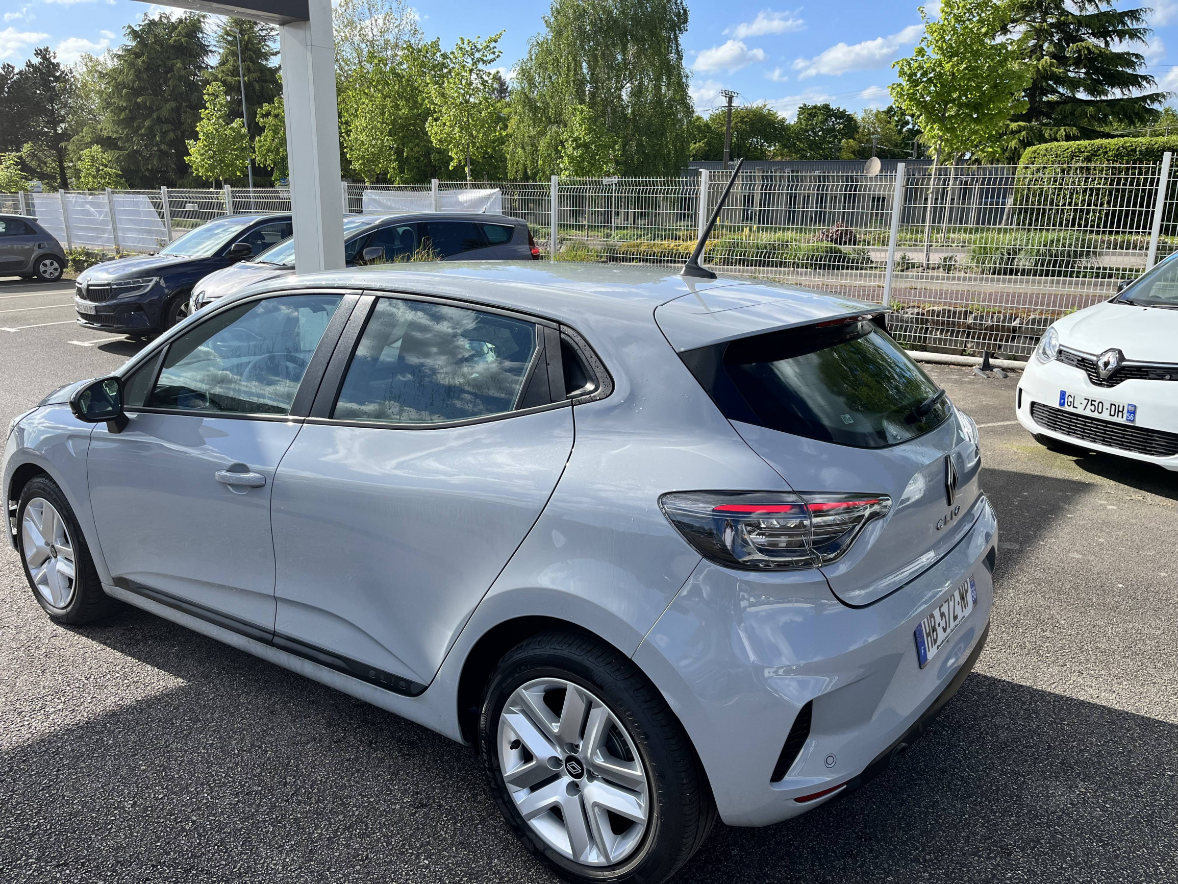 Vente en ligne Renault Clio 5 Clio Blue dCi 100 ch GSR2 au prix de 16 490 €