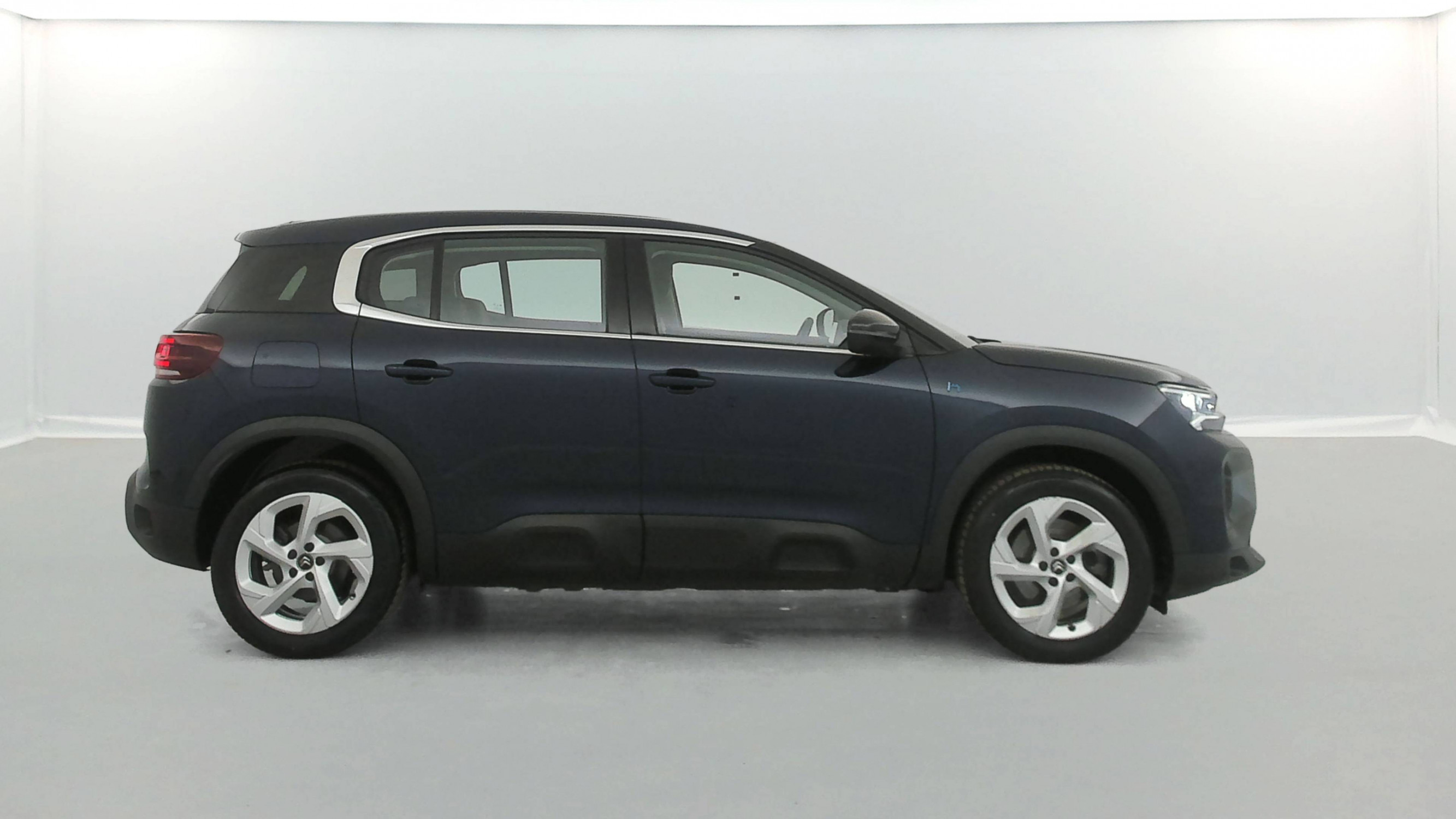 Vente en ligne Citroën C5 Aircross  Hybride Rechargeable 225 S&S e-EAT8 au prix de 20 990 €