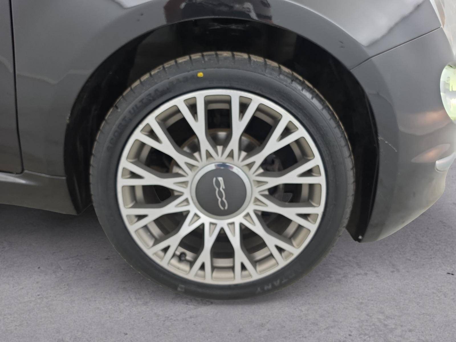 Vente en ligne Fiat 500 500 0.9 85 ch TwinAir S/S au prix de 10 990 €