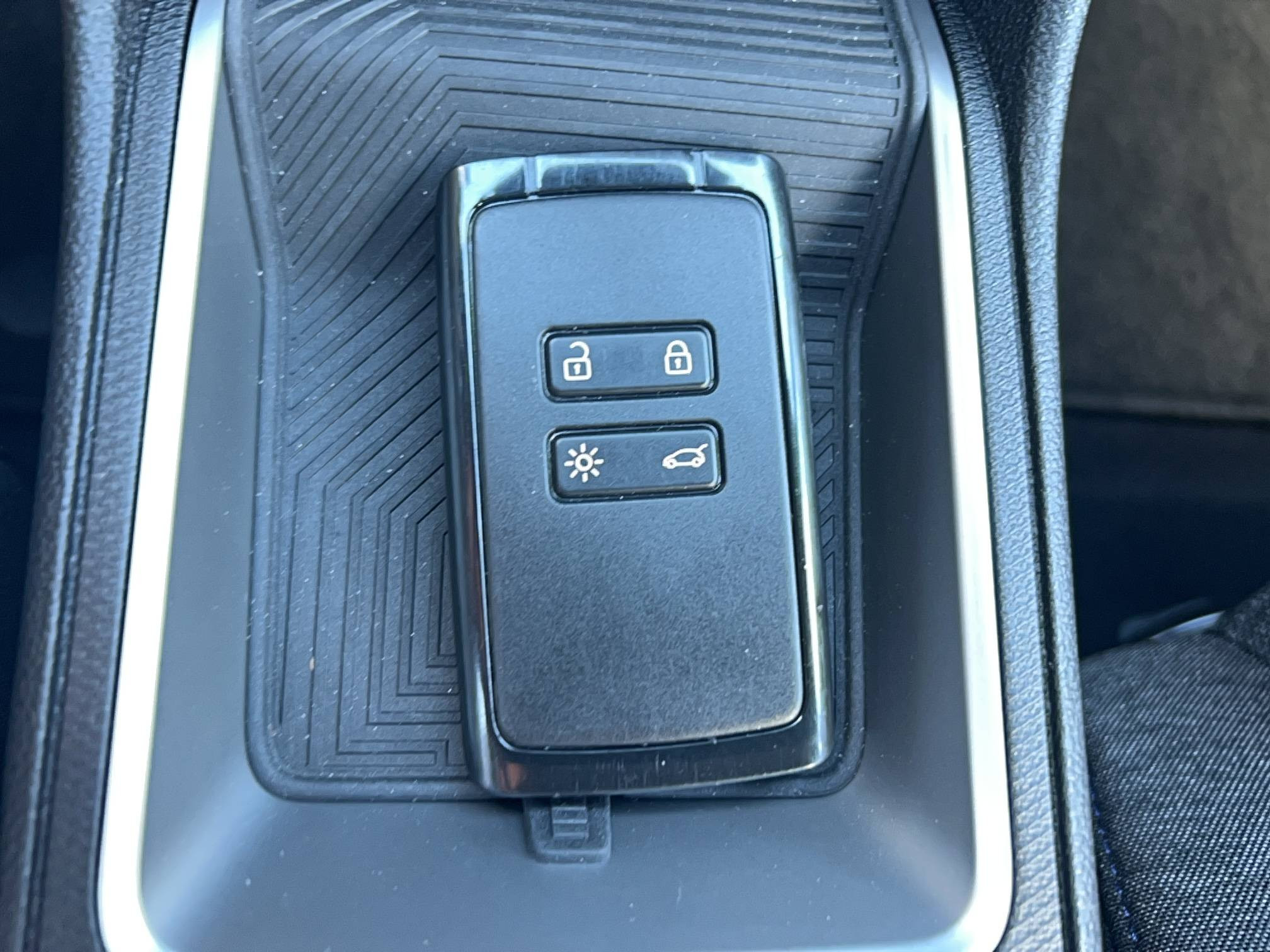 Vente en ligne Renault R4 E-Tech  150 ch autonomie confort au prix de 28 970 €
