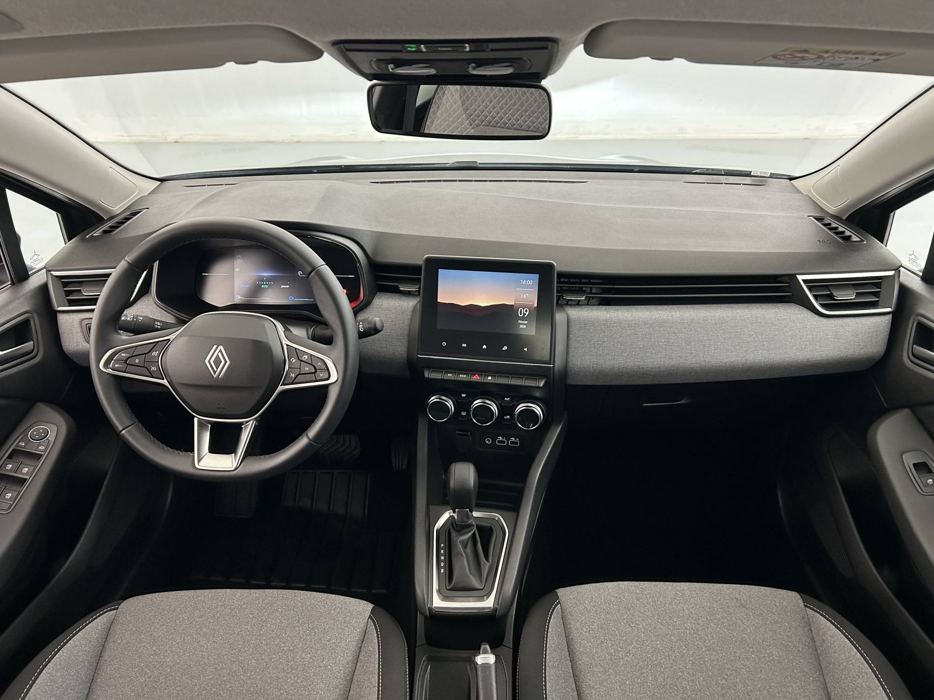 Vente en ligne Renault Clio 5 Clio E-Tech full hybrid 145 ch GSR2 au prix de 19 790 €