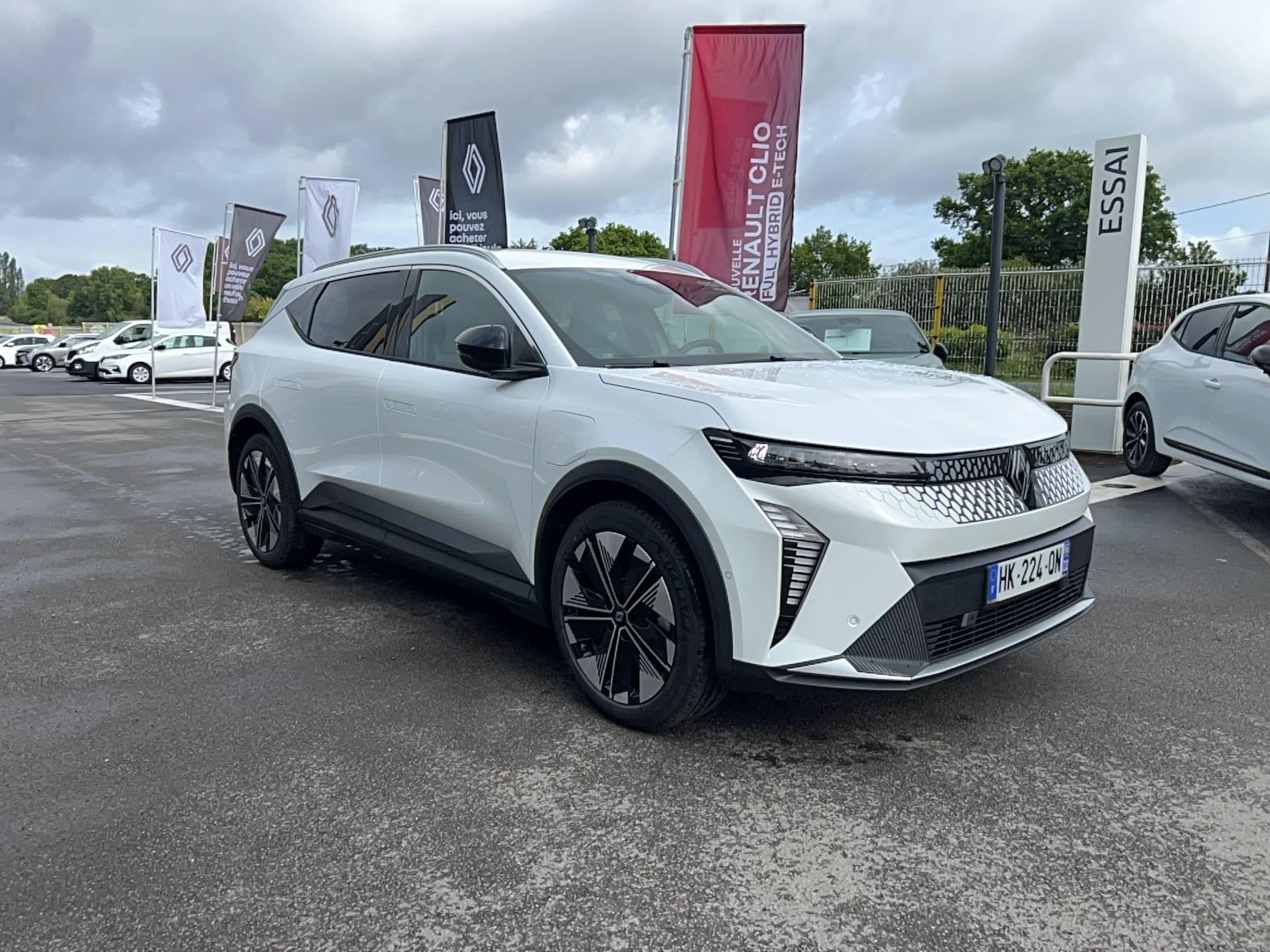 Vente en ligne Renault Scenic E-Tech Scenic E-Tech électrique 220 ch grande autonomie au prix de 47 590 €