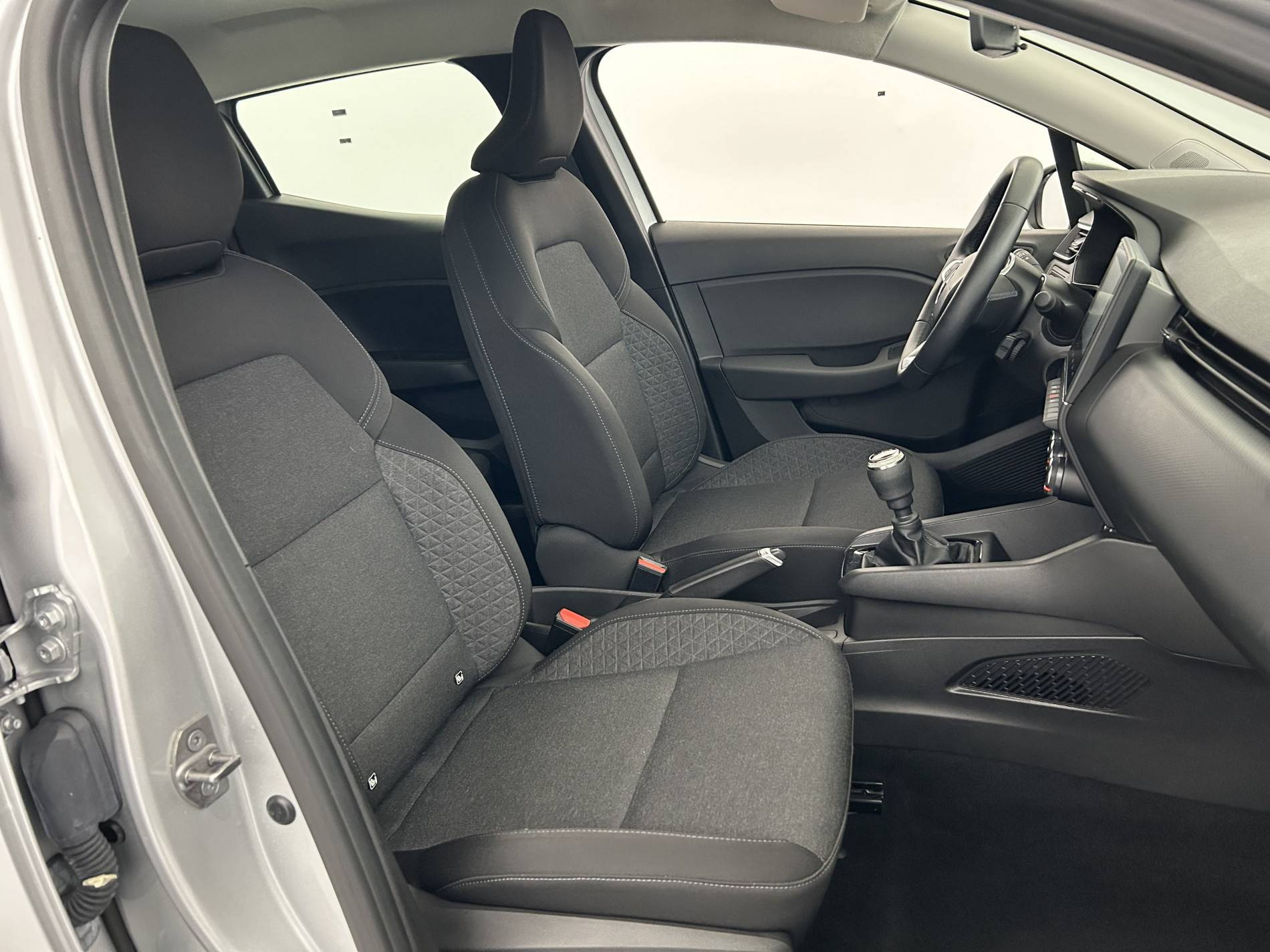 Vente en ligne Renault Clio 5 Clio TCe 90 au prix de 14 490 €