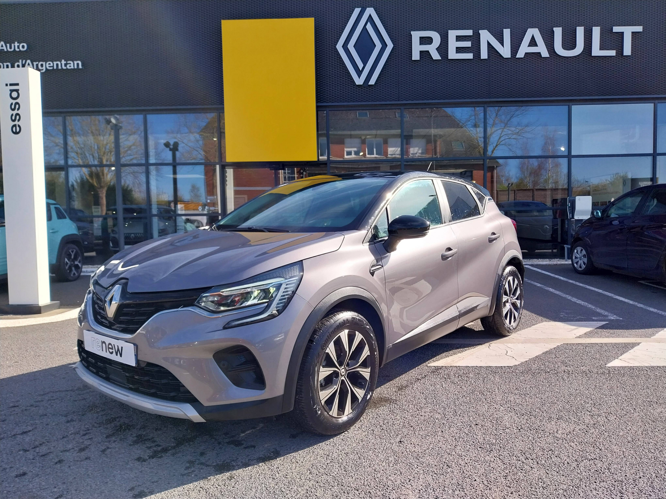 Renault Captur  TCe 100 GPL occasion de 2024 en vente à Argentan