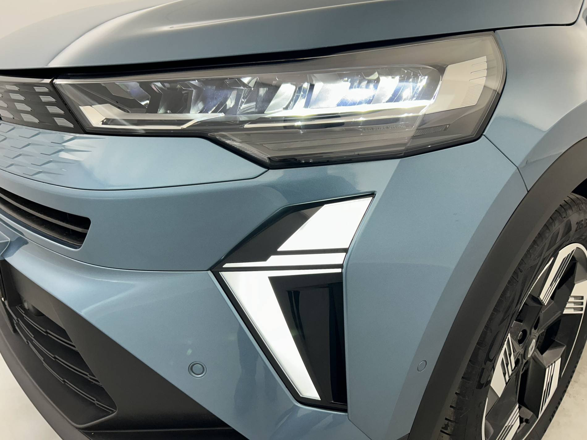 Vente en ligne Renault Symbioz  E-Tech full hybrid 145 au prix de 26 991 €