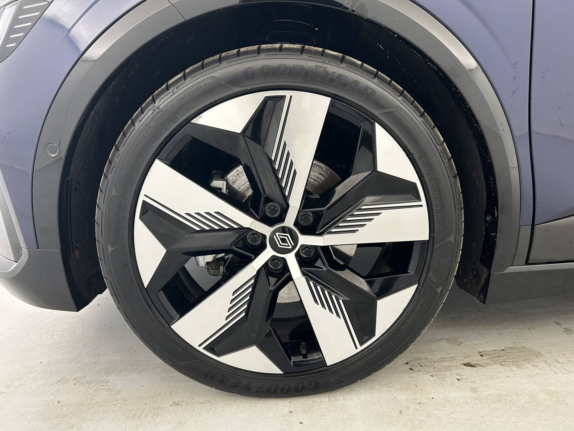 Vente en ligne Renault Megane E-Tech  220 ch autonomie confort GSR2 au prix de 30 300 €