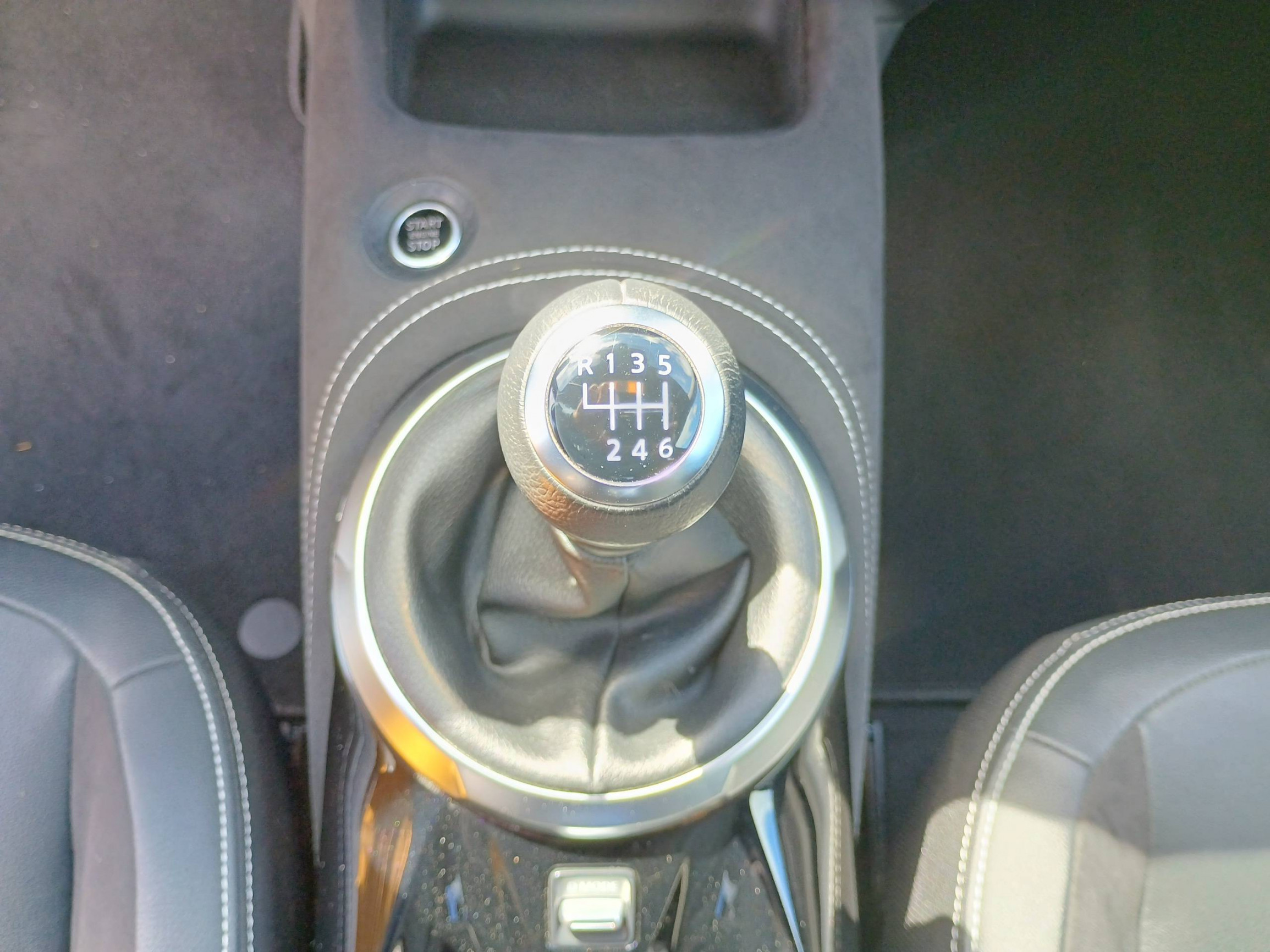 Vente en ligne Nissan Juke Juke DIG-T 114 au prix de 18 300 €