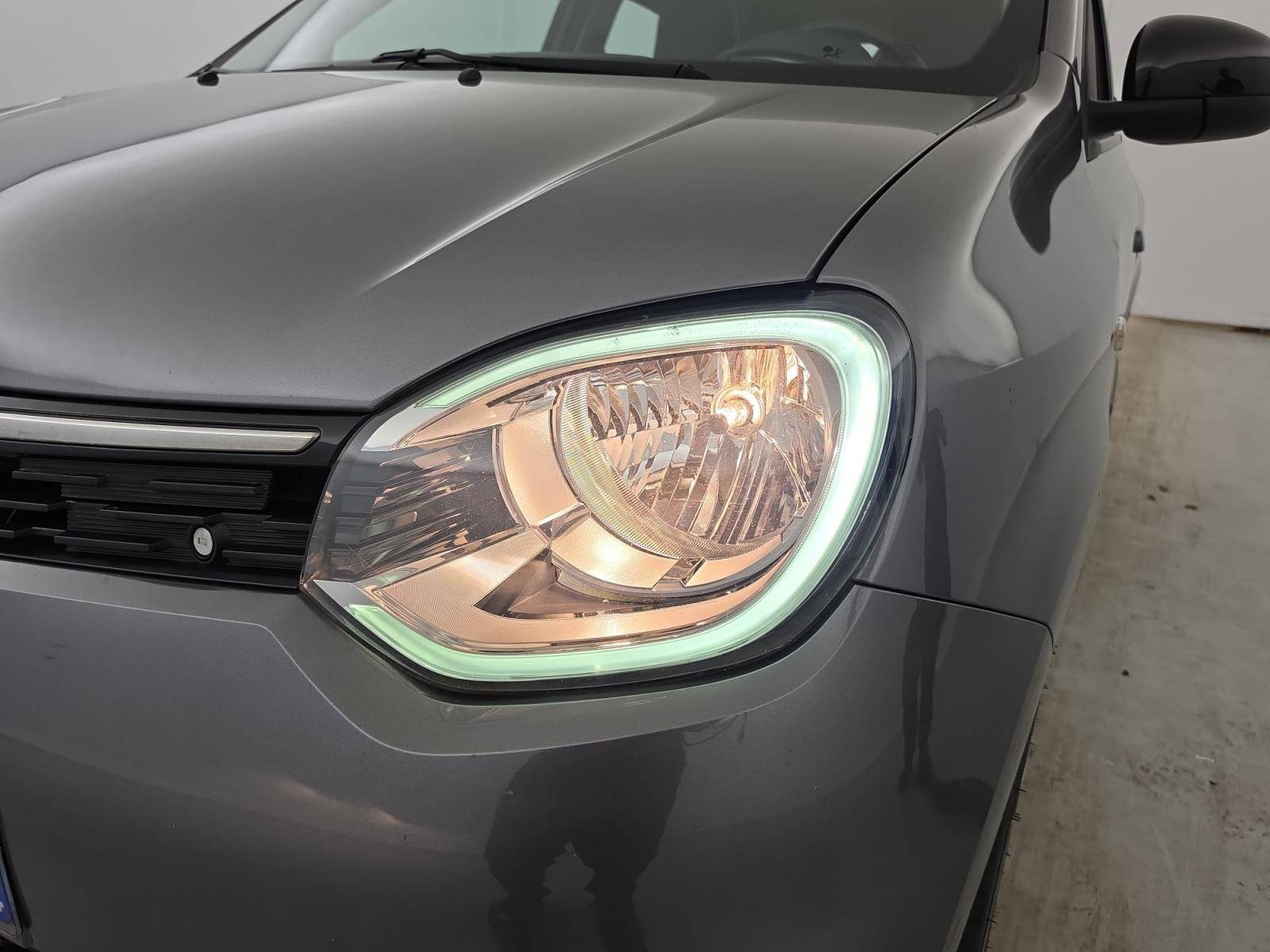 Vente en ligne Renault Twingo Electrique Twingo III E-Tech au prix de 12 990 €