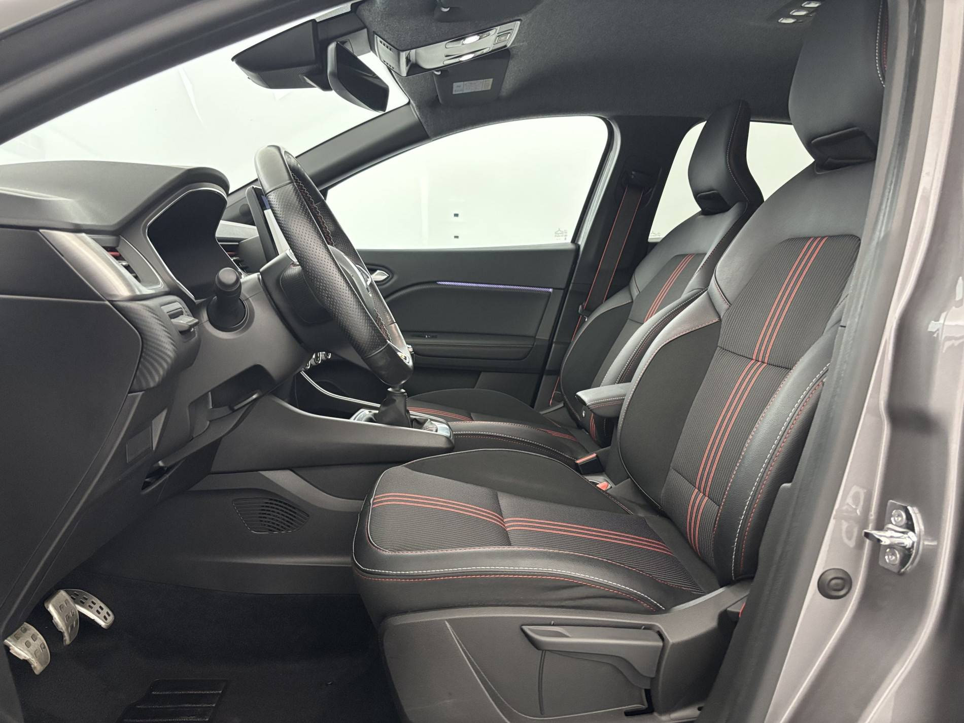 Vente en ligne Renault Captur  mild hybrid 140 au prix de 19 490 €
