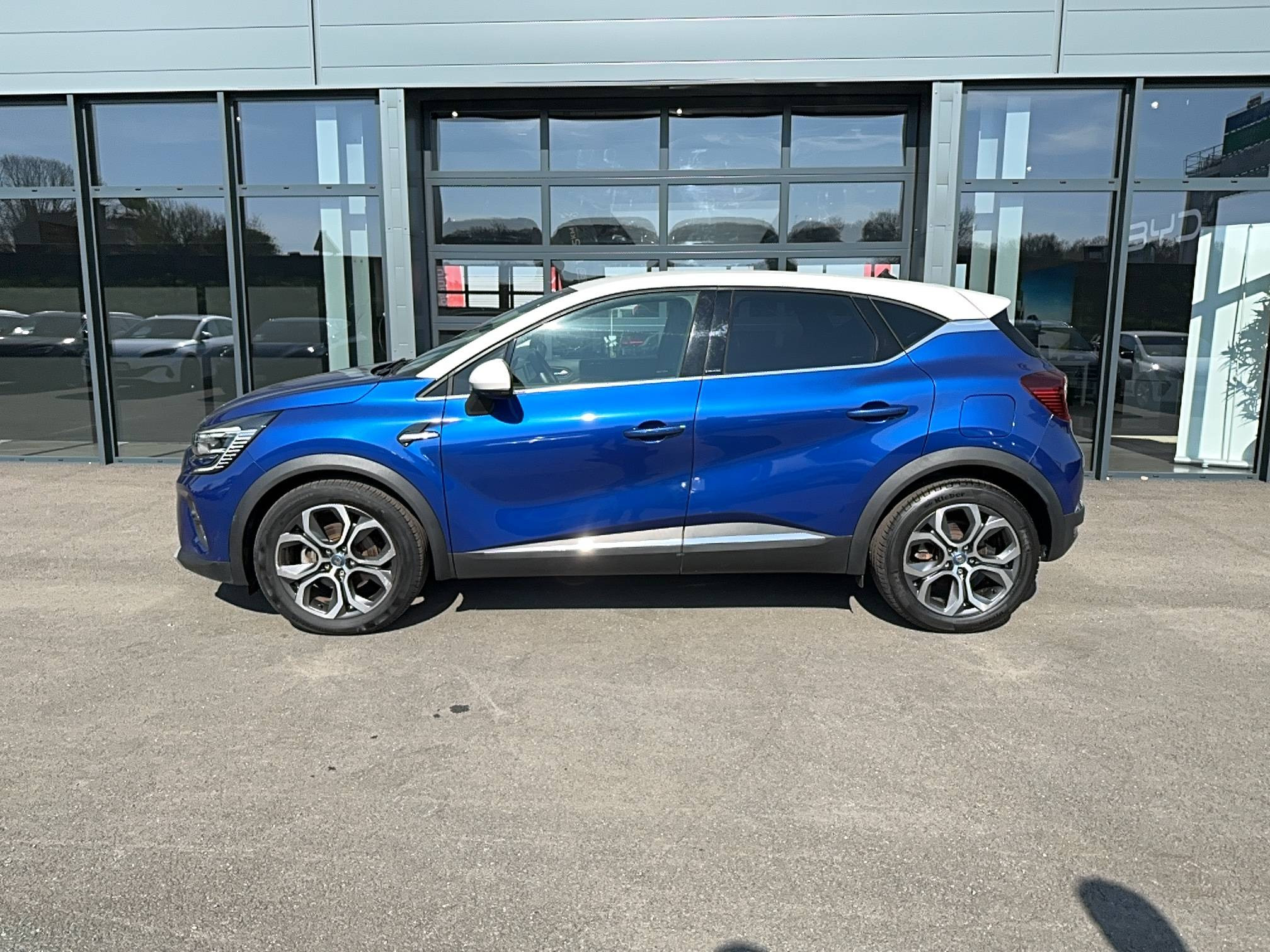 Vente en ligne Renault Captur  E-Tech Plug-in 160 - 21 au prix de 17 490 €