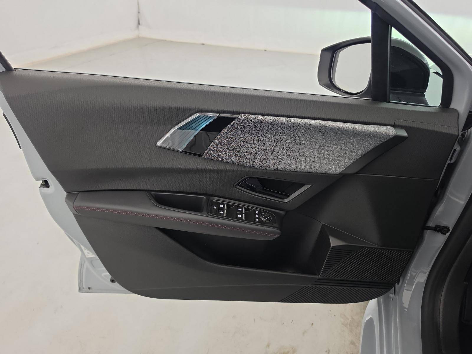 Vente en ligne Renault Clio 6 Clio E-Tech full hybrid 160 ch au prix de 26 490 €
