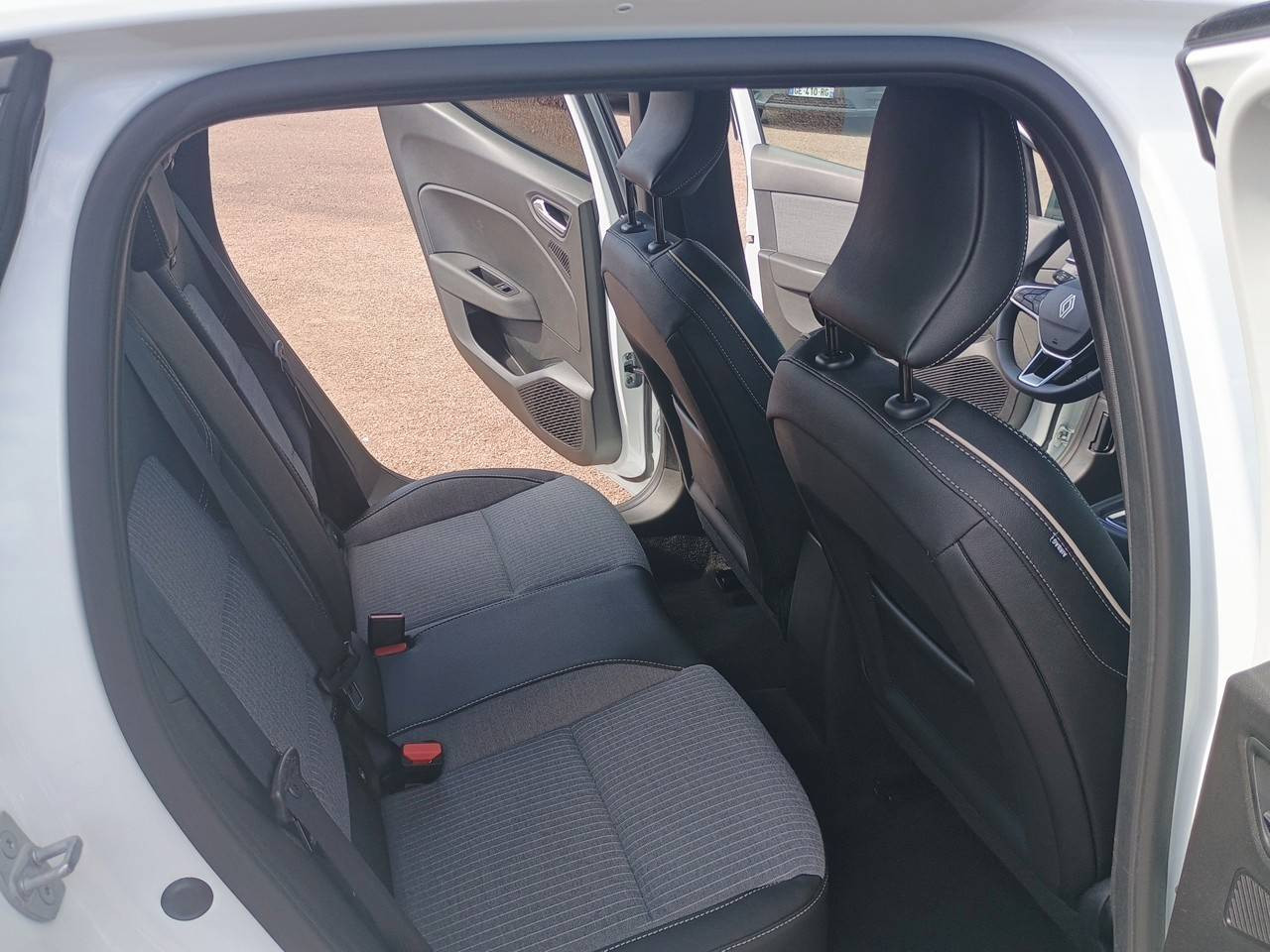 Vente en ligne Renault Clio 5 Clio TCe 90 ch GSR2 au prix de 16 490 €