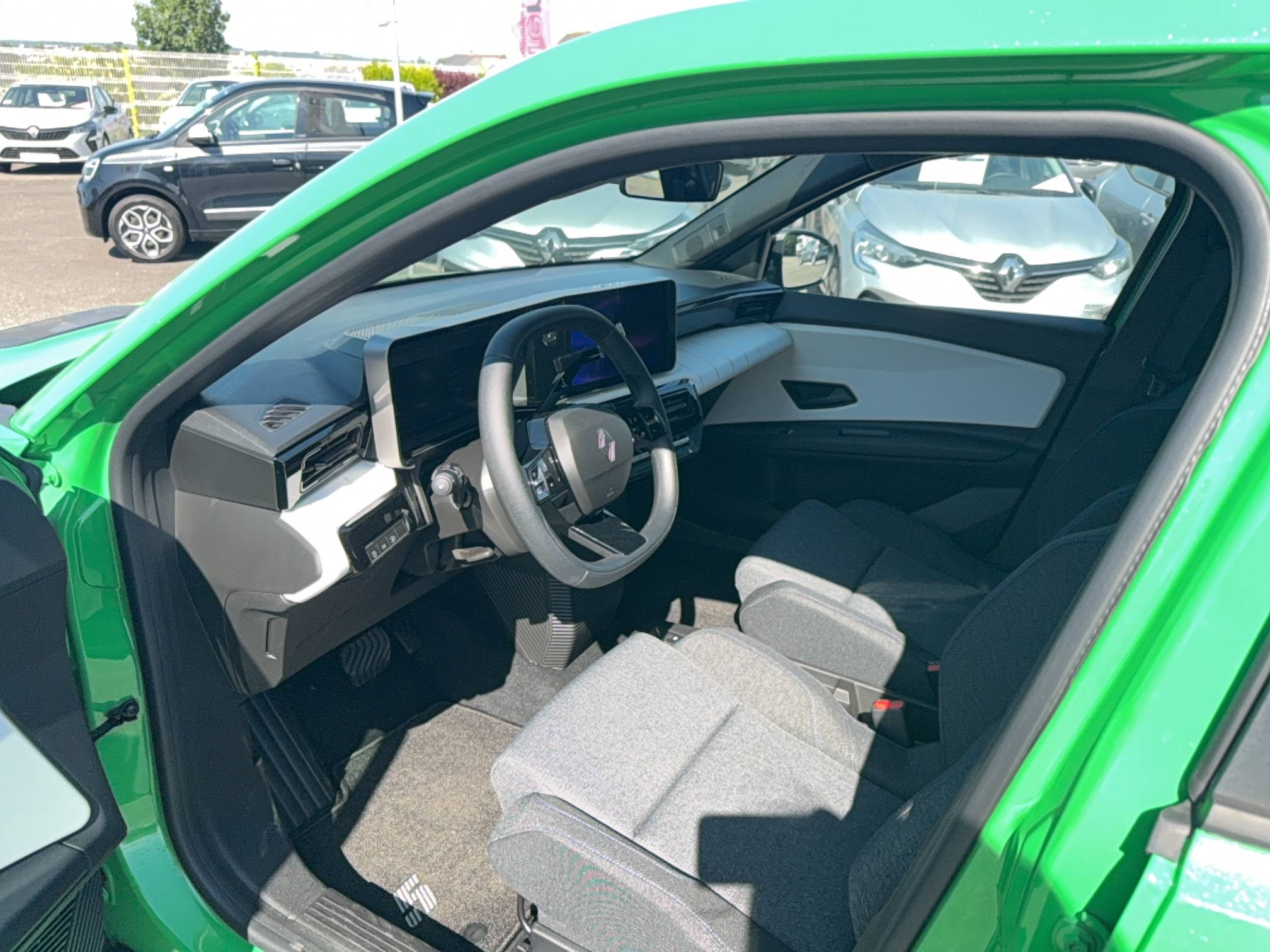 Vente en ligne Renault R5 E-Tech  150 ch autonomie confort au prix de 26 790 €